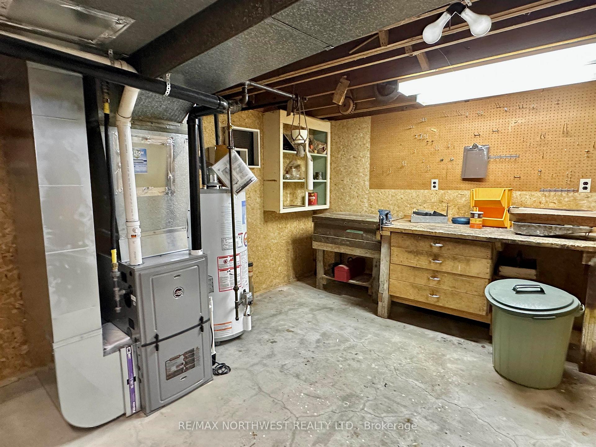 Photo 29 of 1292 Valley Drive, Kenora, Pinecrest — HOMEH