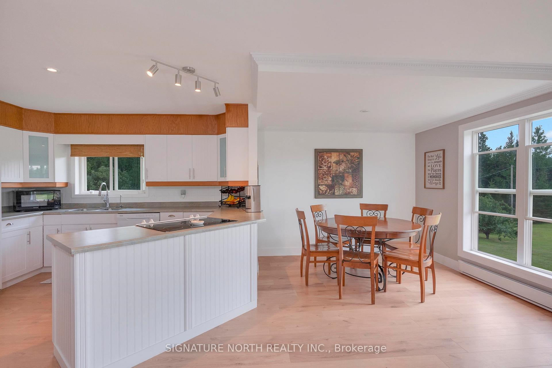 Photo 28 of 32 Korpela Road, Thunder Bay Remote Area, Ware — HOMEH