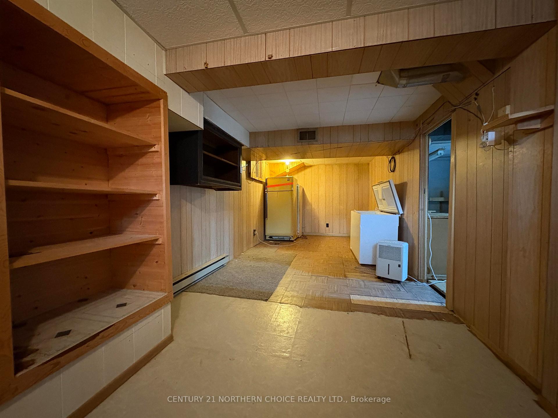 Photo 27 of 431 Fourth Street W, Fort Frances — HOMEH