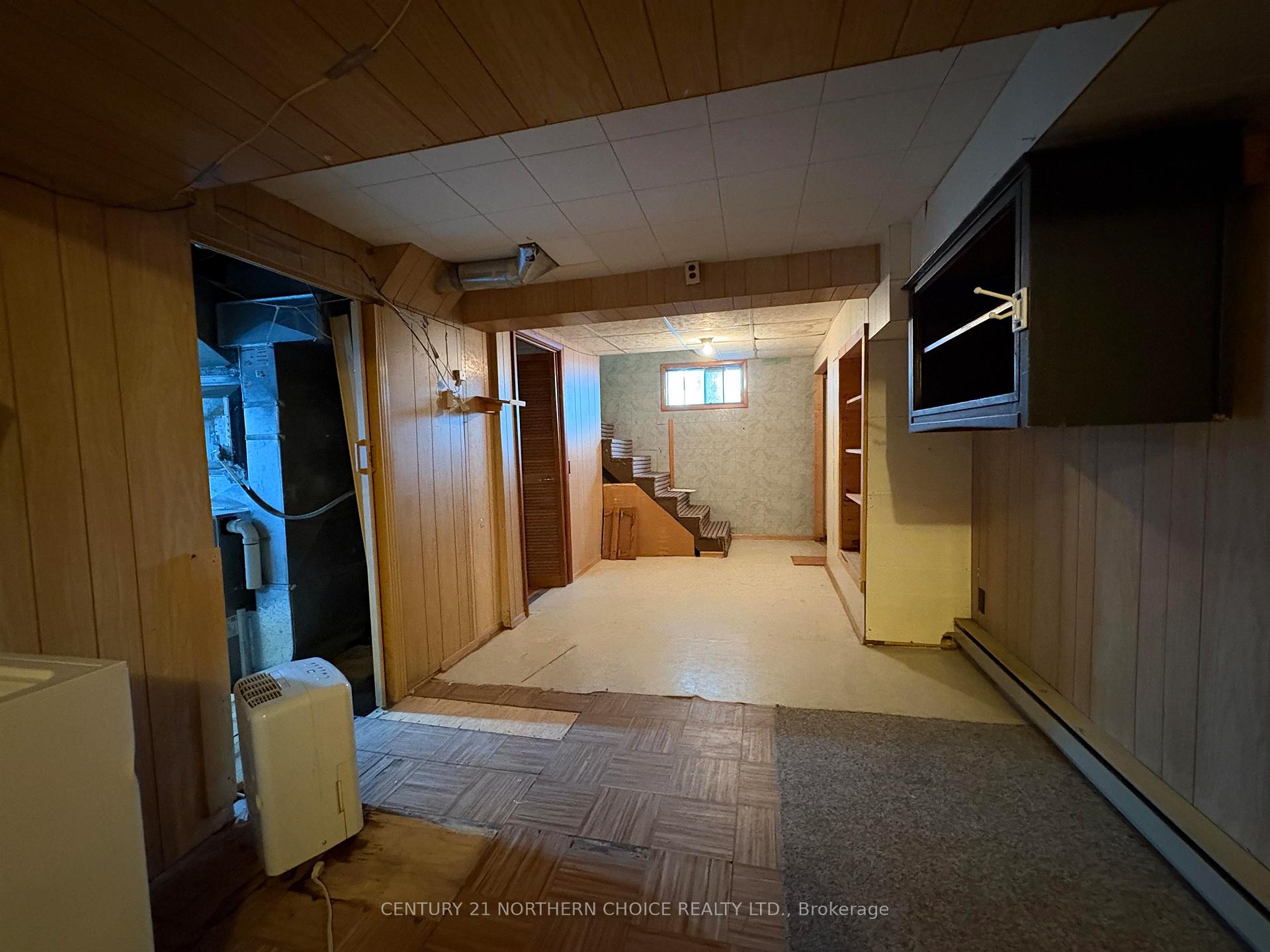 Photo 28 of 431 Fourth Street W, Fort Frances — HOMEH