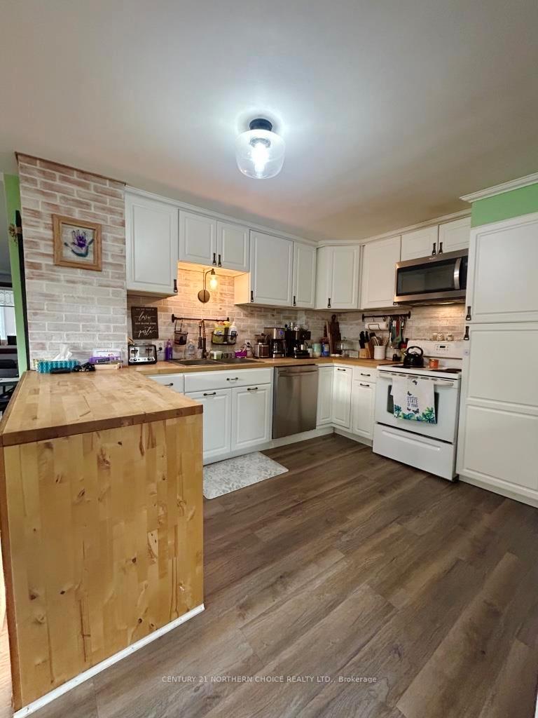 Photo 5 of 235 Third Street East, Fort Frances — HOMEH