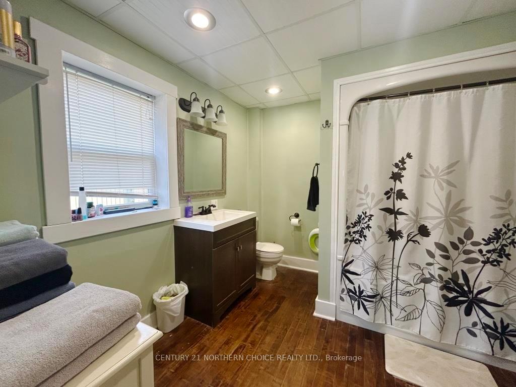 Photo 10 of 235 Third Street East, Fort Frances — HOMEH