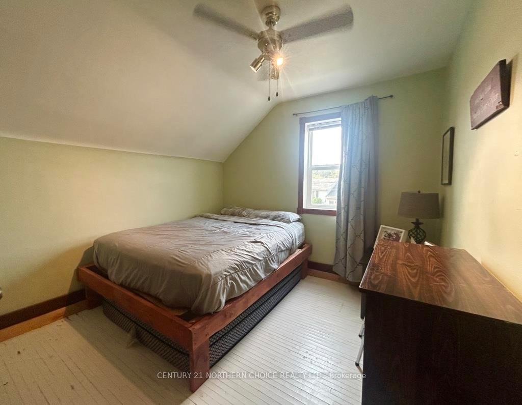 Photo 18 of 235 Third Street East, Fort Frances — HOMEH