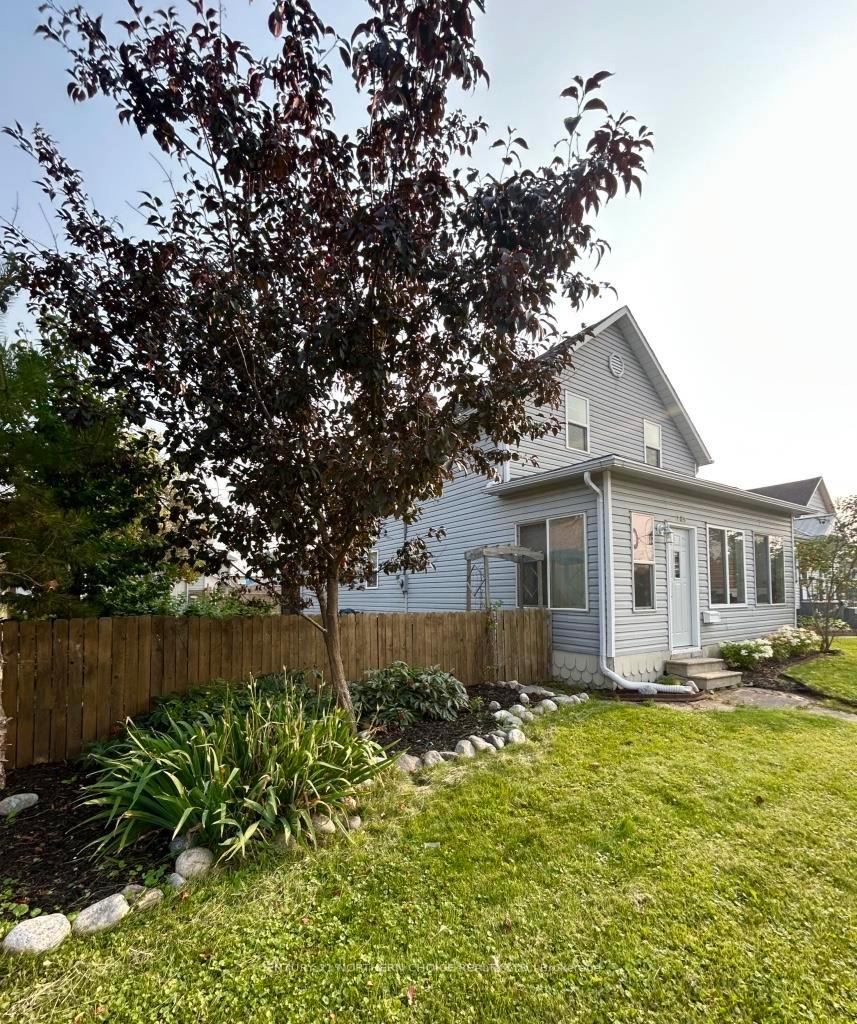 Photo 27 of 235 Third Street East, Fort Frances — HOMEH