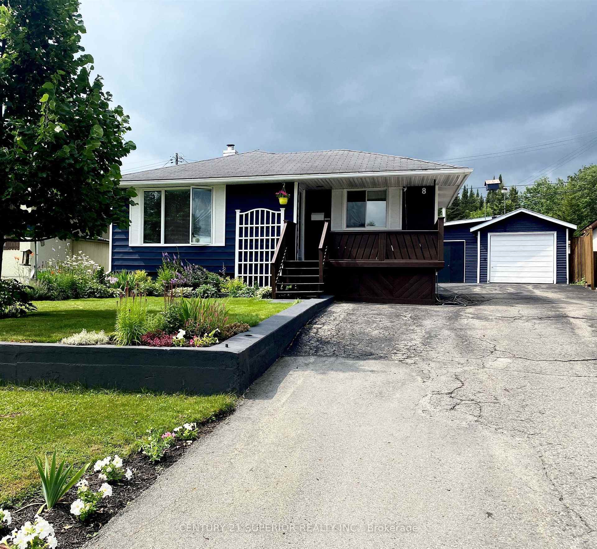Photo 1 of 8 Mona Drive, Manitouwadge — HOMEH