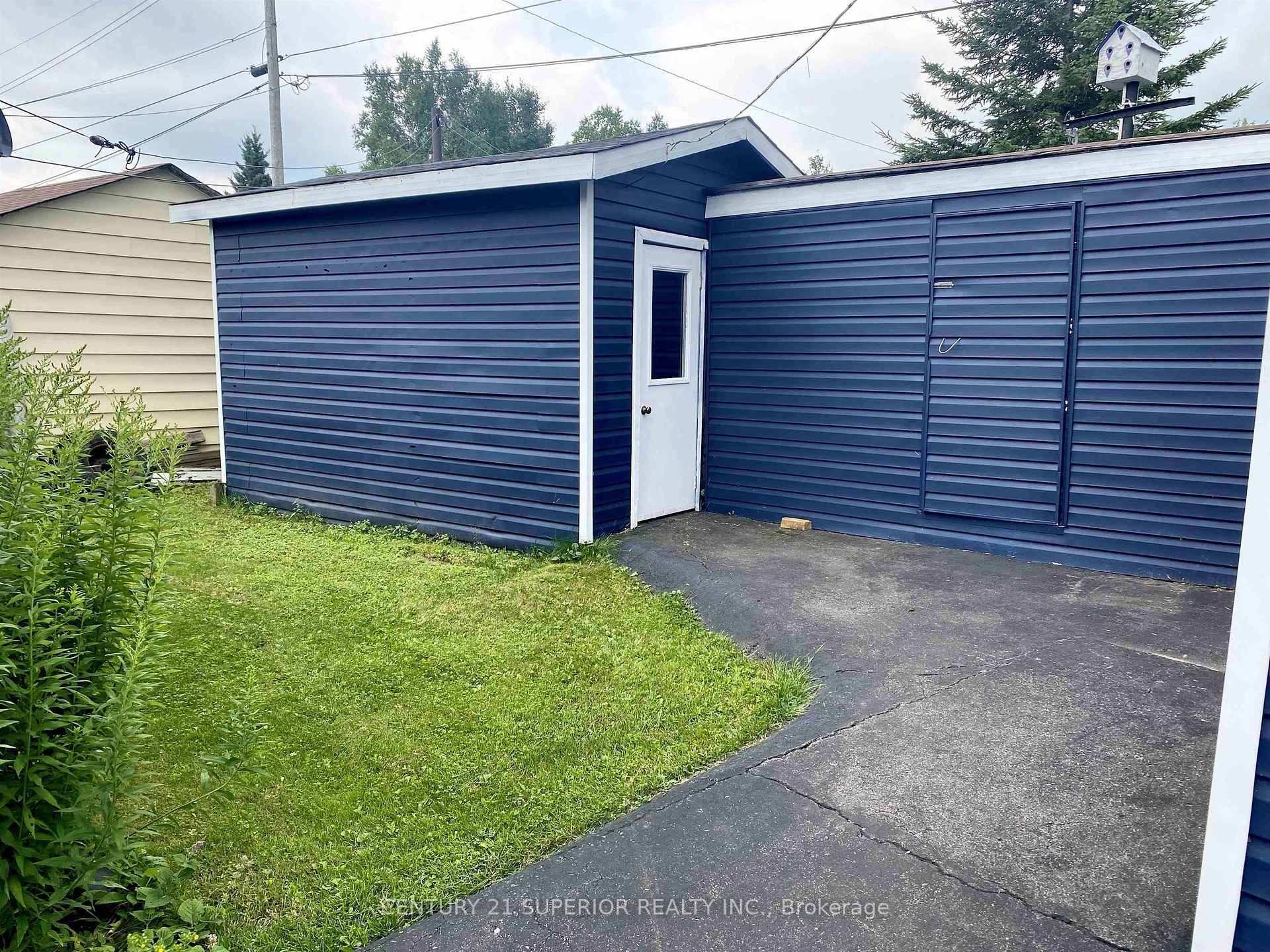 Photo 33 of 8 Mona Drive, Manitouwadge — HOMEH