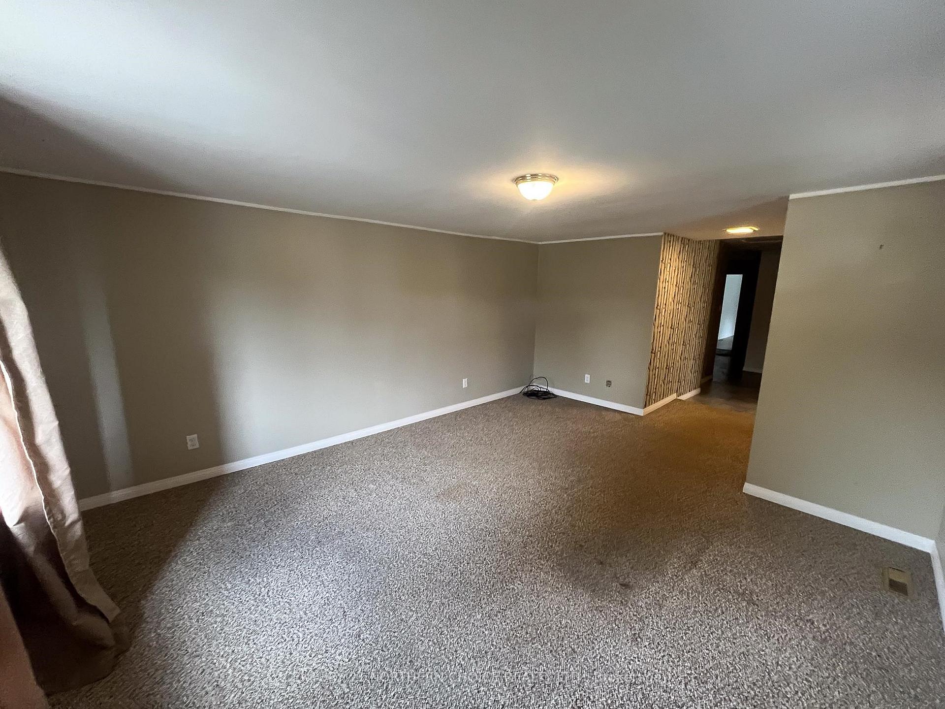 Photo 8 of 323 Tenth Street, Kenora, Keewatin — HOMEH