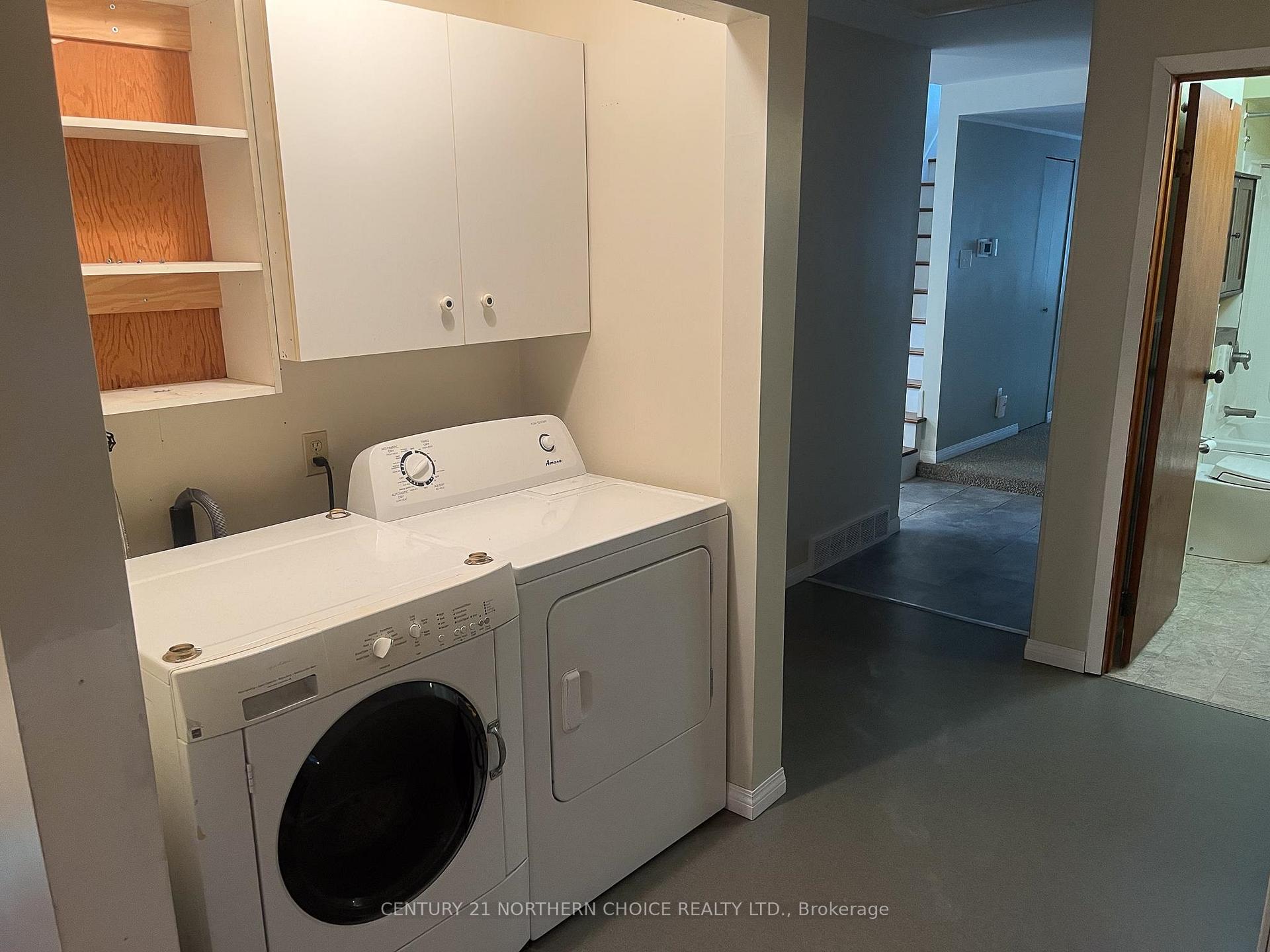 Photo 21 of 323 Tenth Street, Kenora, Keewatin — HOMEH