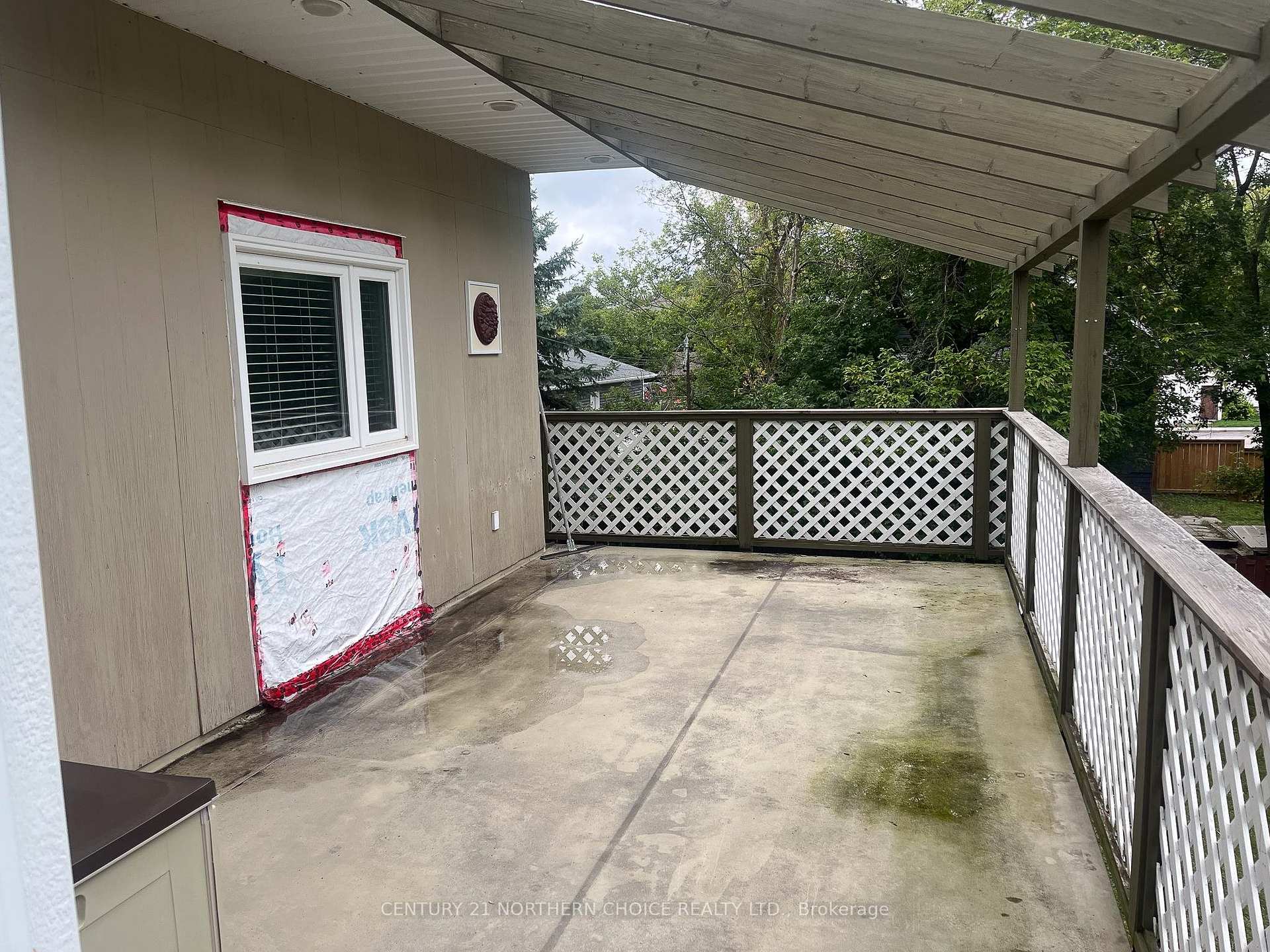 Photo 24 of 323 Tenth Street, Kenora, Keewatin — HOMEH