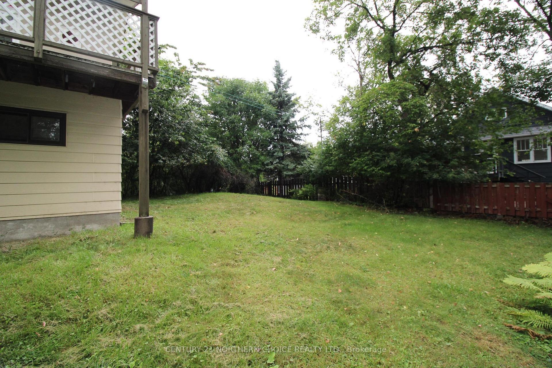 Photo 25 of 323 Tenth Street, Kenora, Keewatin — HOMEH