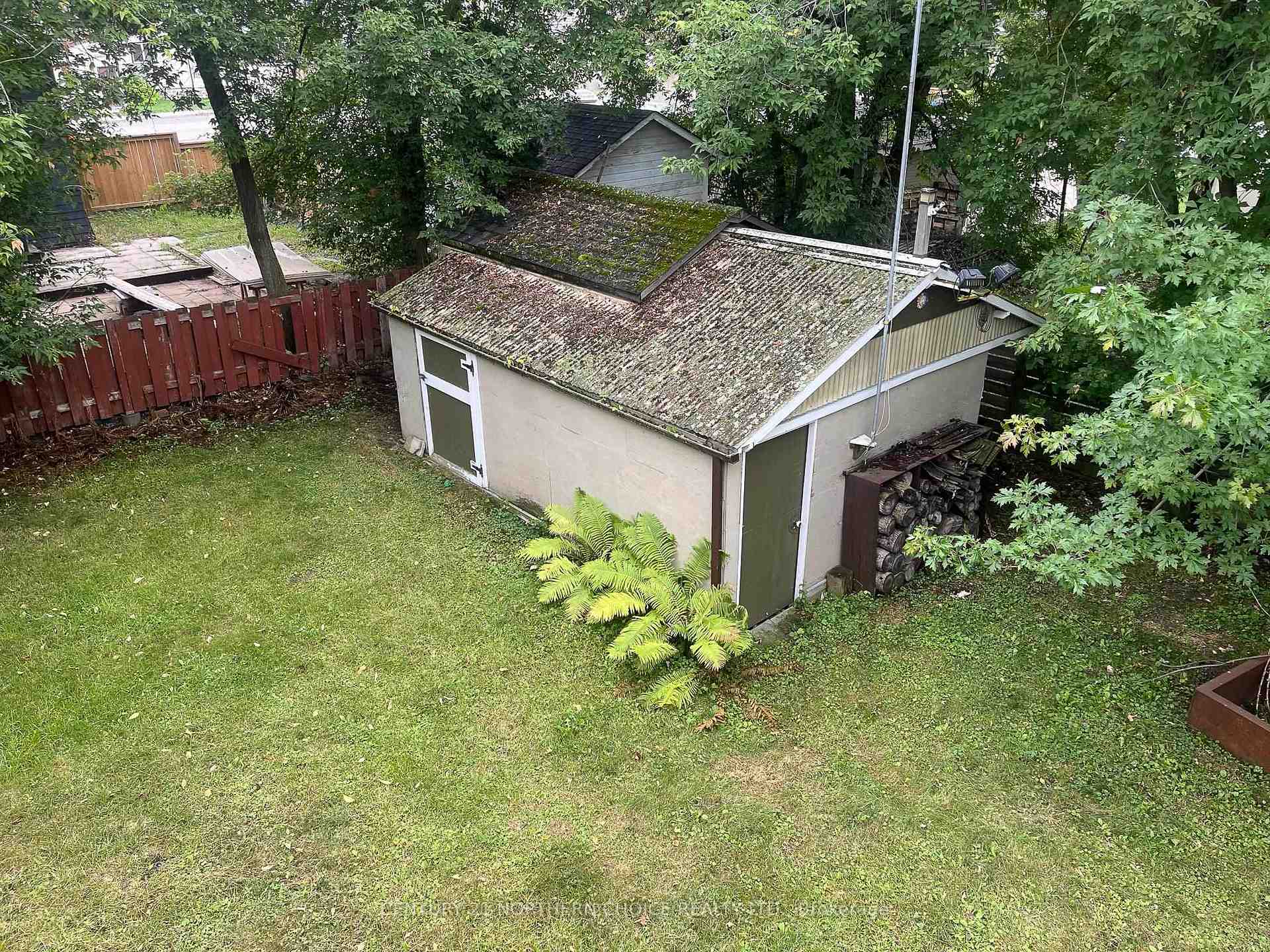 Photo 26 of 323 Tenth Street, Kenora, Keewatin — HOMEH