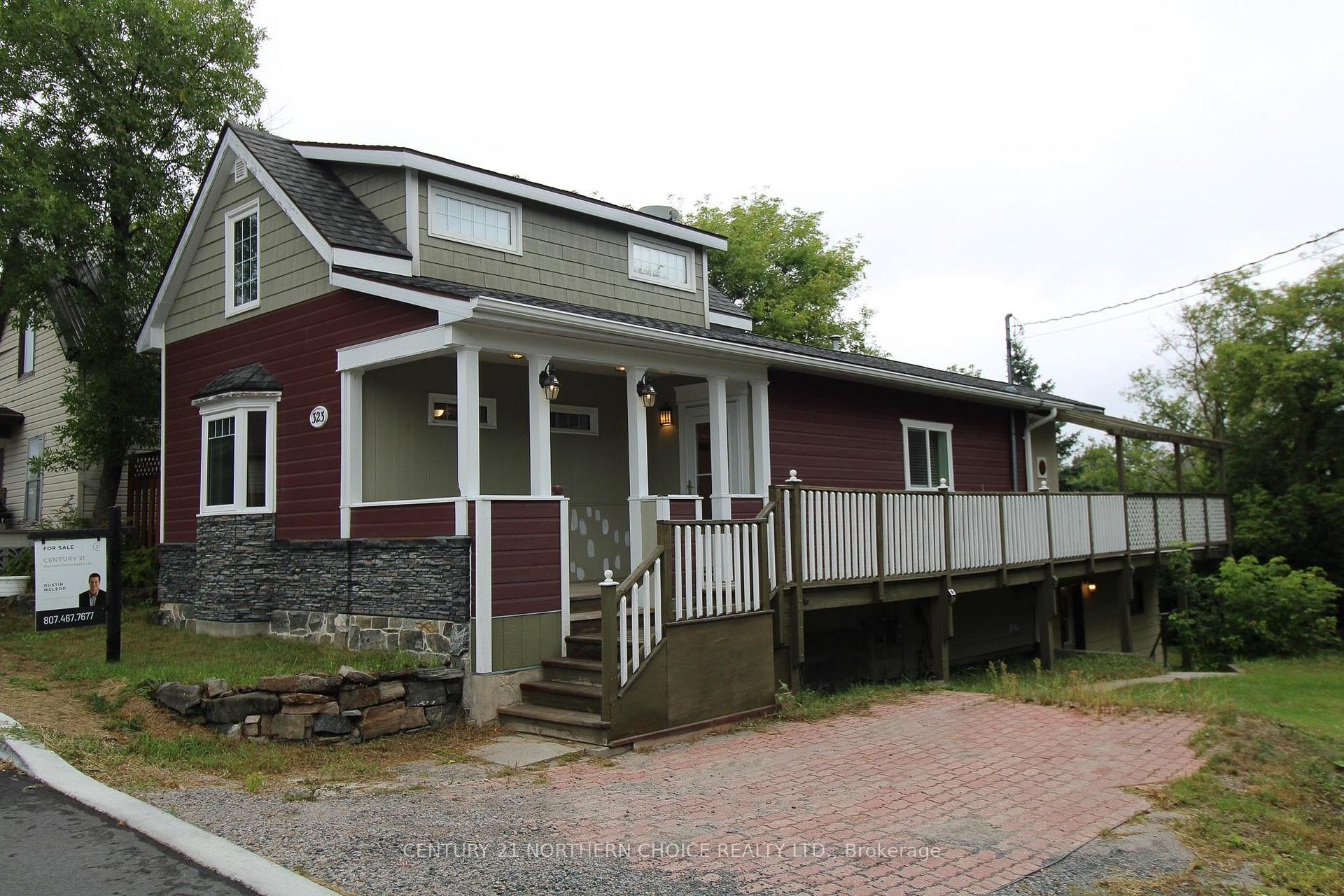 Photo 30 of 323 Tenth Street, Kenora, Keewatin — HOMEH