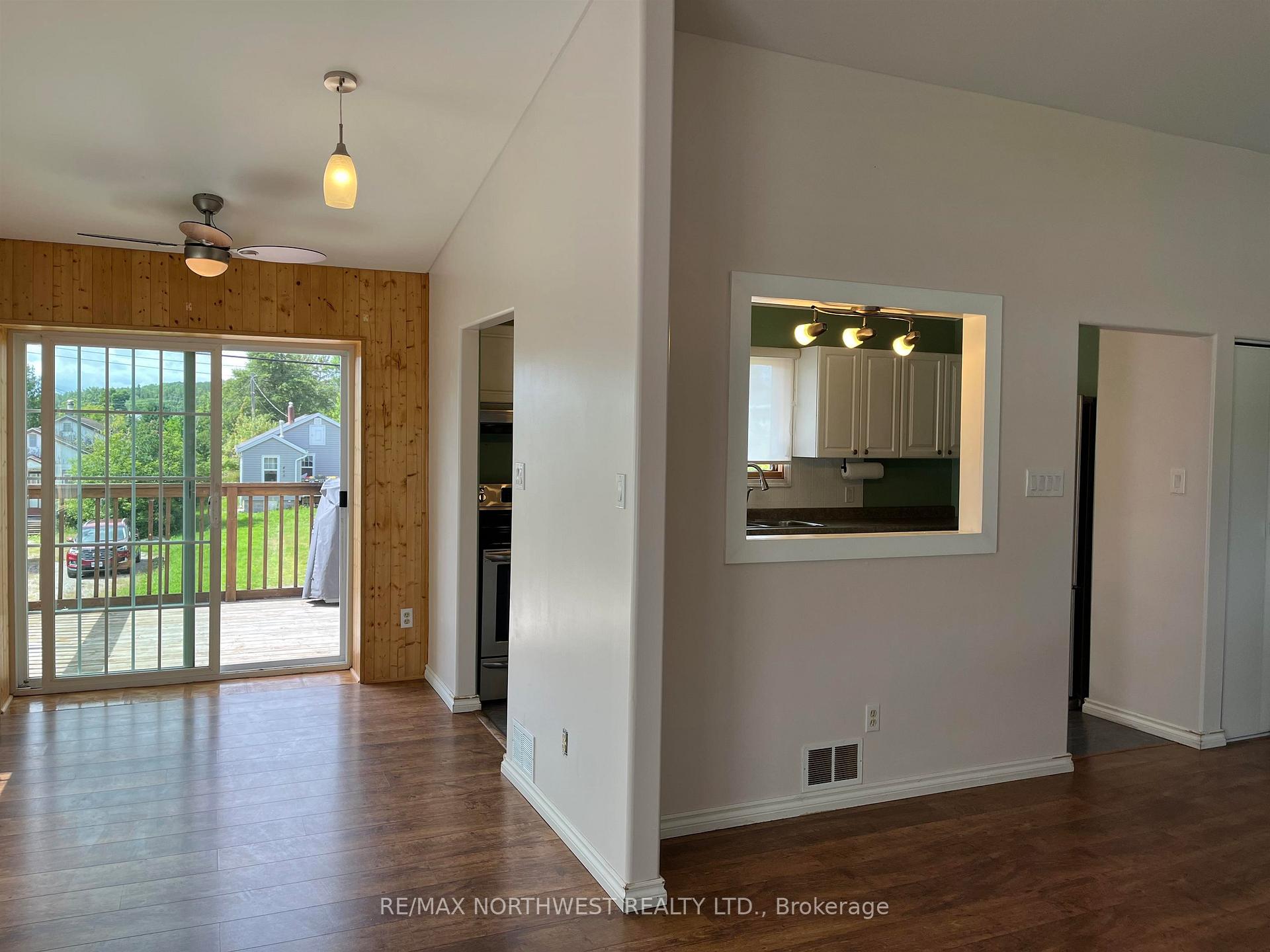 Photo 7 of 404 O'Brien Street, Atikokan — HOMEH