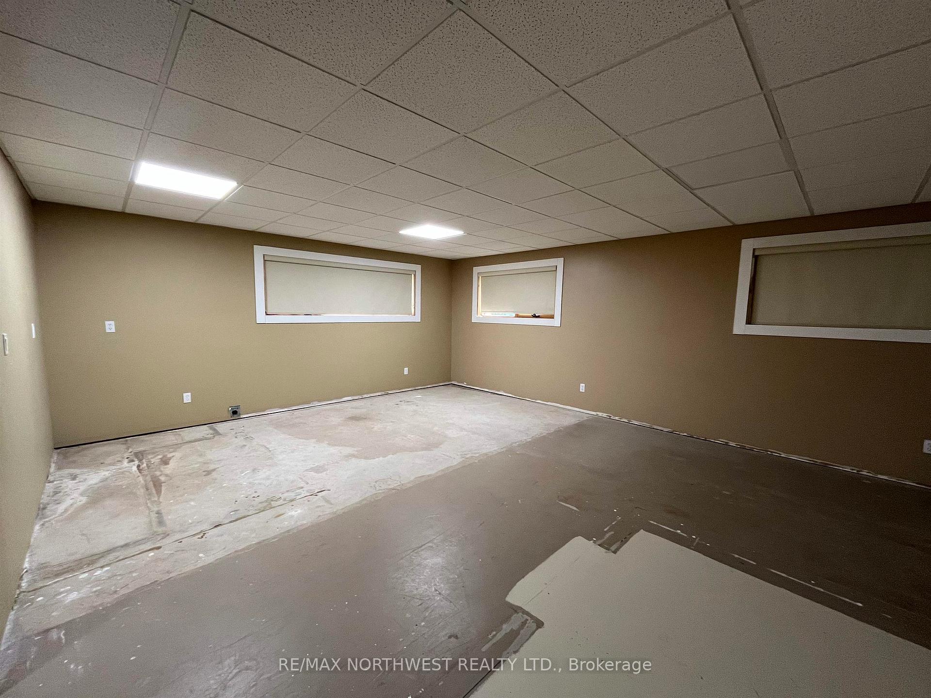 Photo 15 of 404 O'Brien Street, Atikokan — HOMEH
