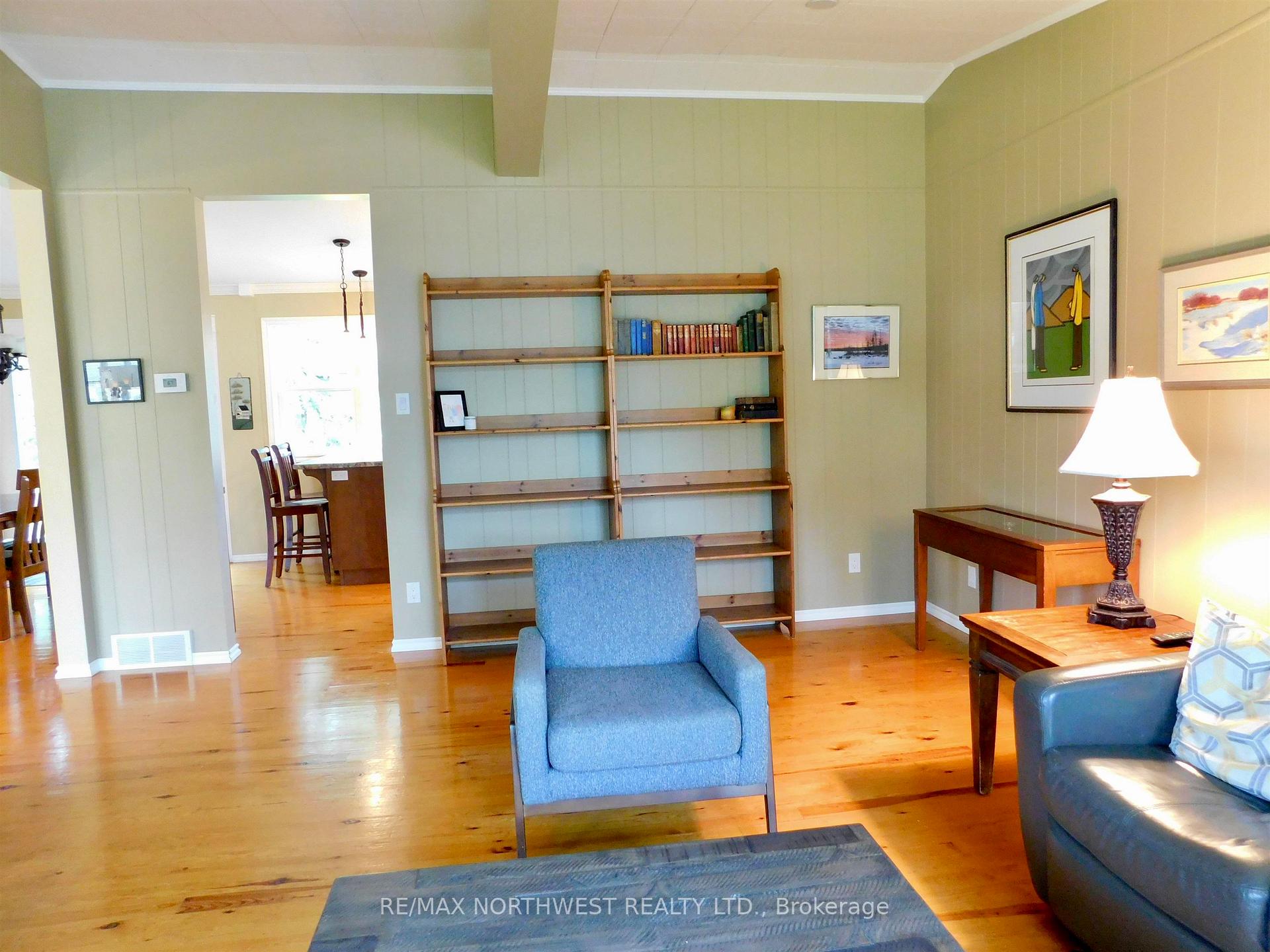 Photo 6 of 52 Ross Street, Dryden, Riverview — HOMEH