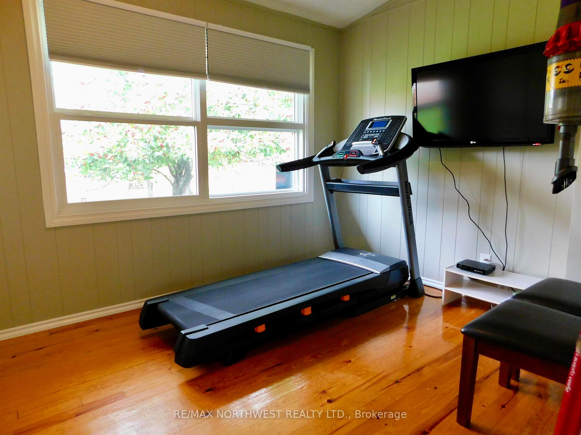Photo 19 of 52 Ross Street, Dryden, Riverview — HOMEH