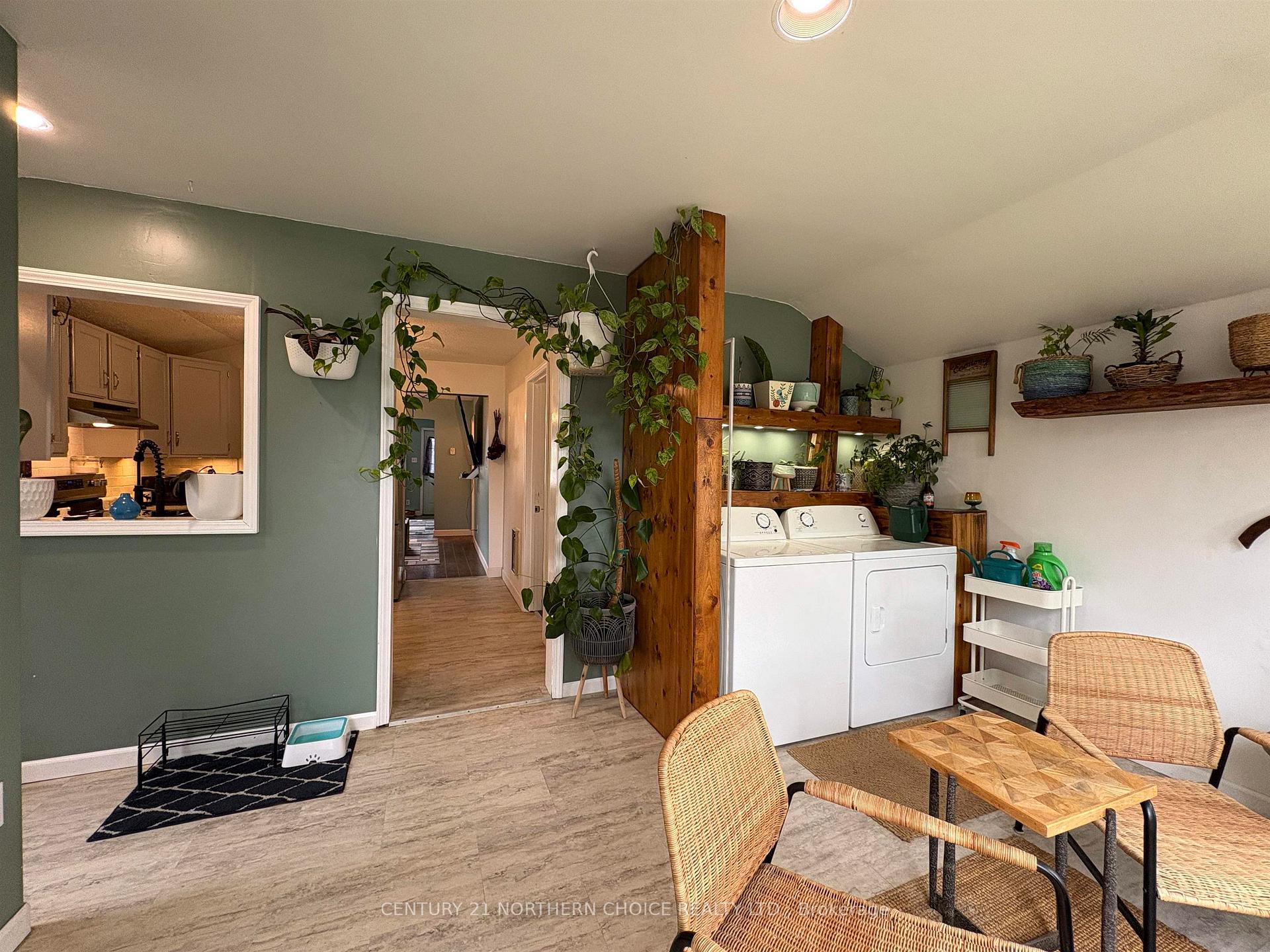 Photo 22 of 627 Second Street E, Fort Frances — HOMEH