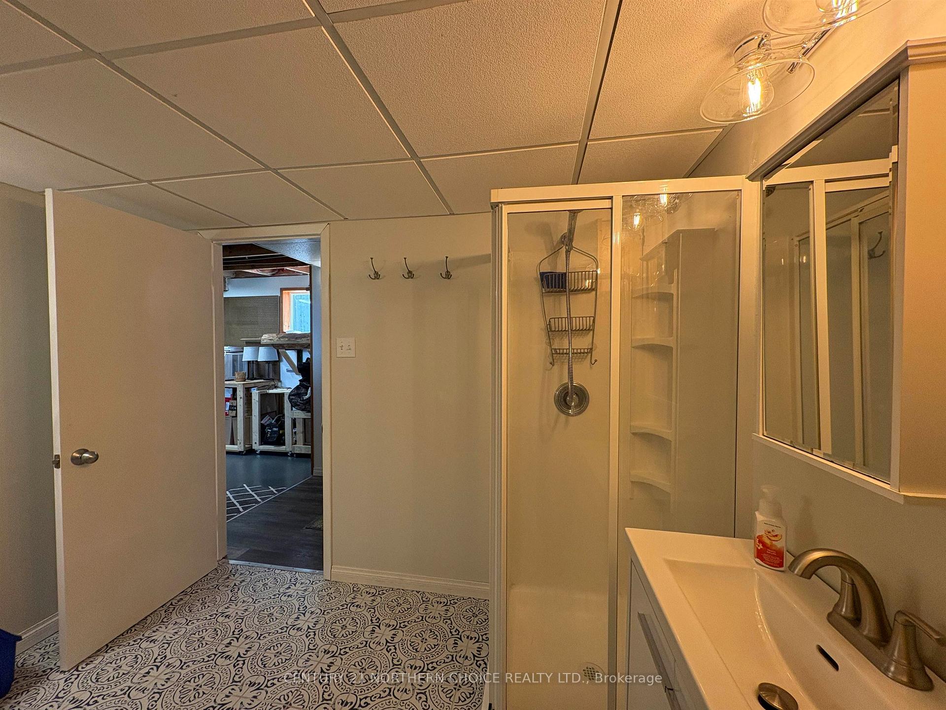 Photo 34 of 627 Second Street E, Fort Frances — HOMEH