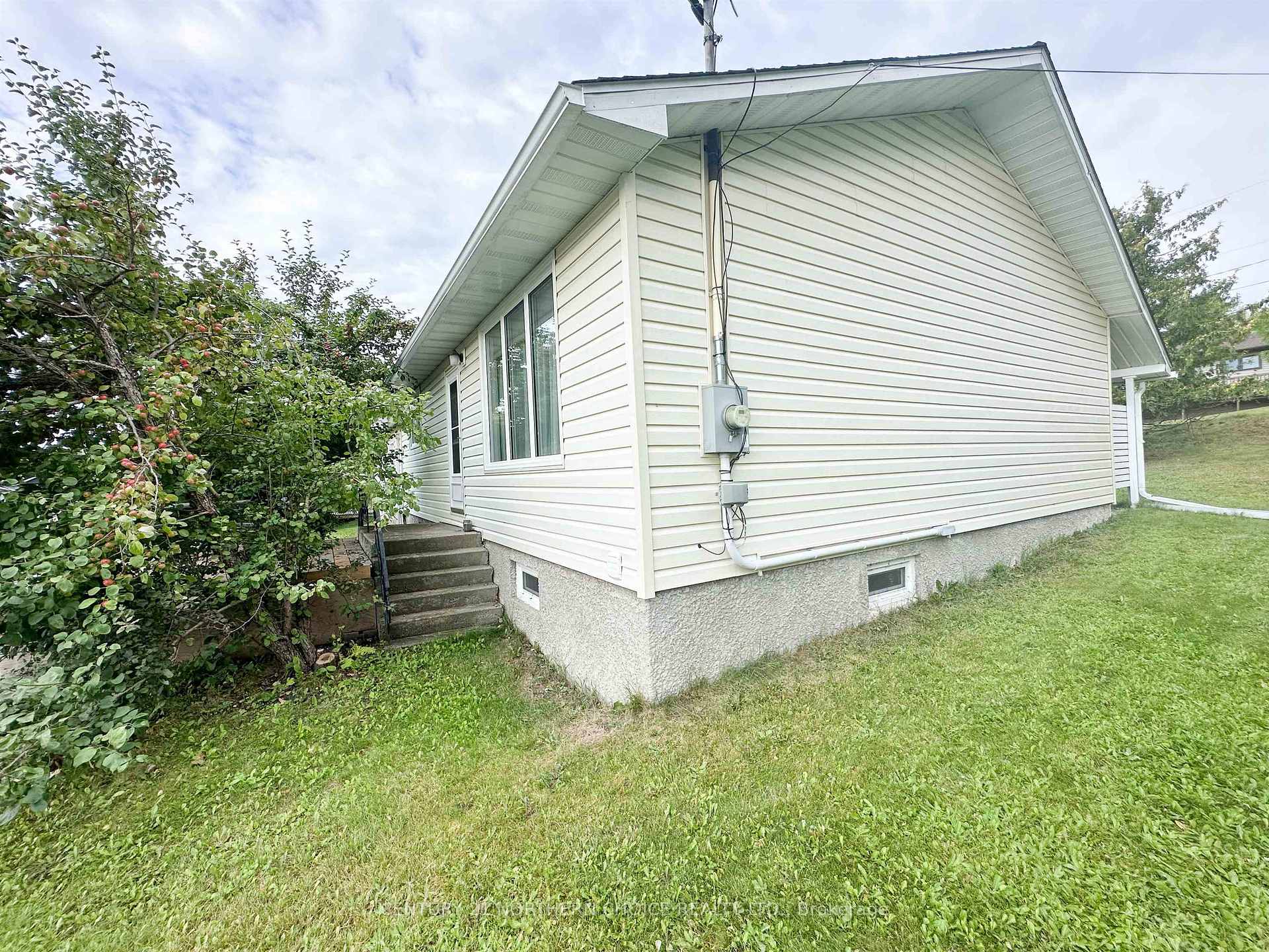 Photo 17 of 18 Kenora Road, Red Lake — HOMEH