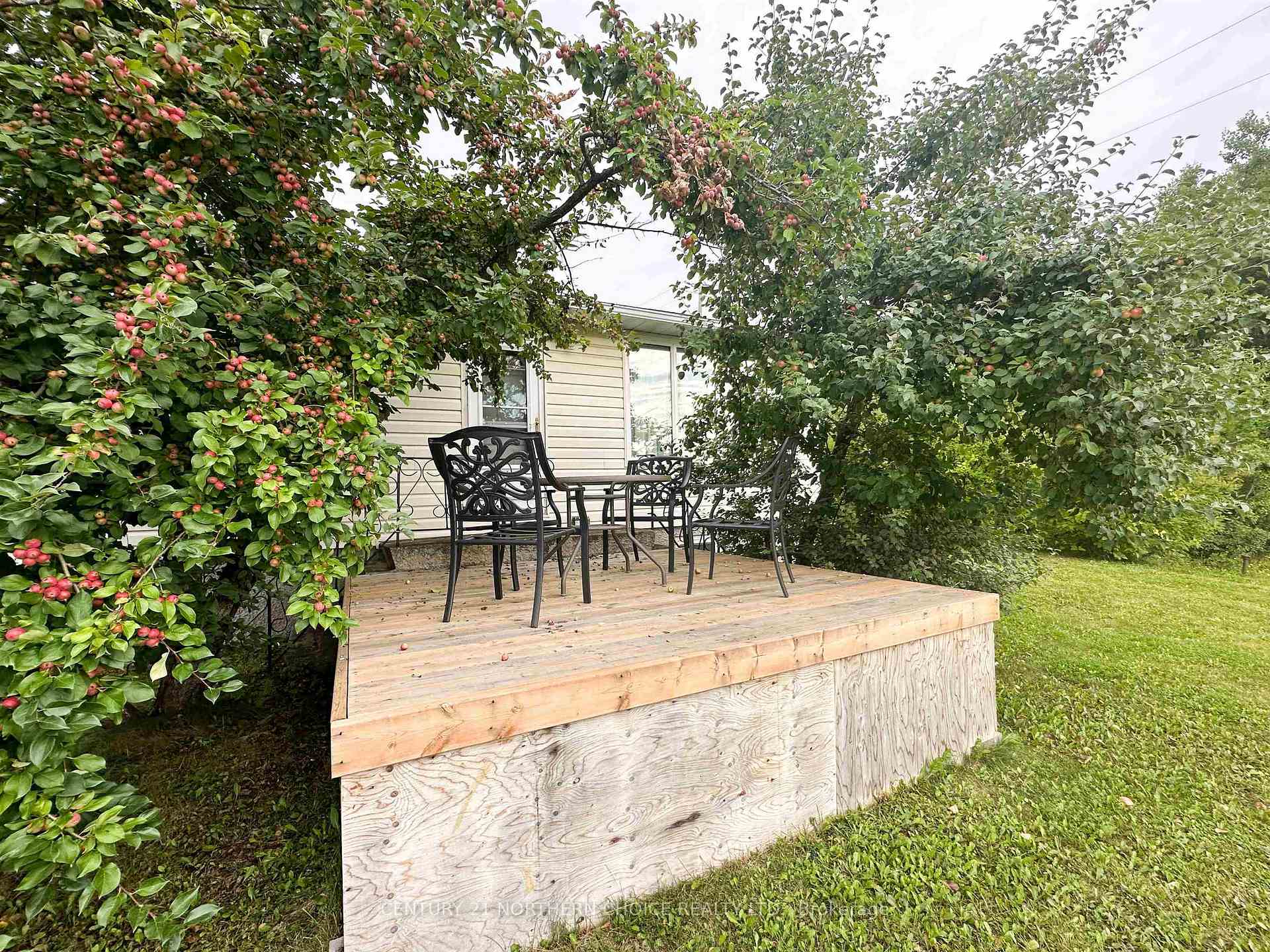 Photo 19 of 18 Kenora Road, Red Lake — HOMEH