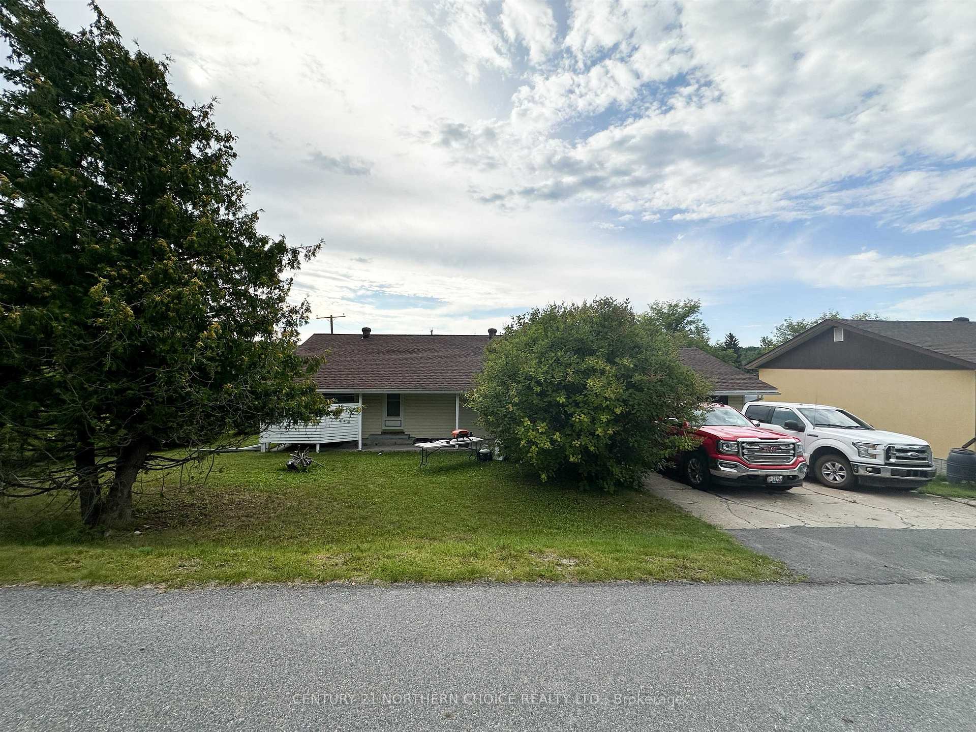 Photo 20 of 18 Kenora Road, Red Lake — HOMEH
