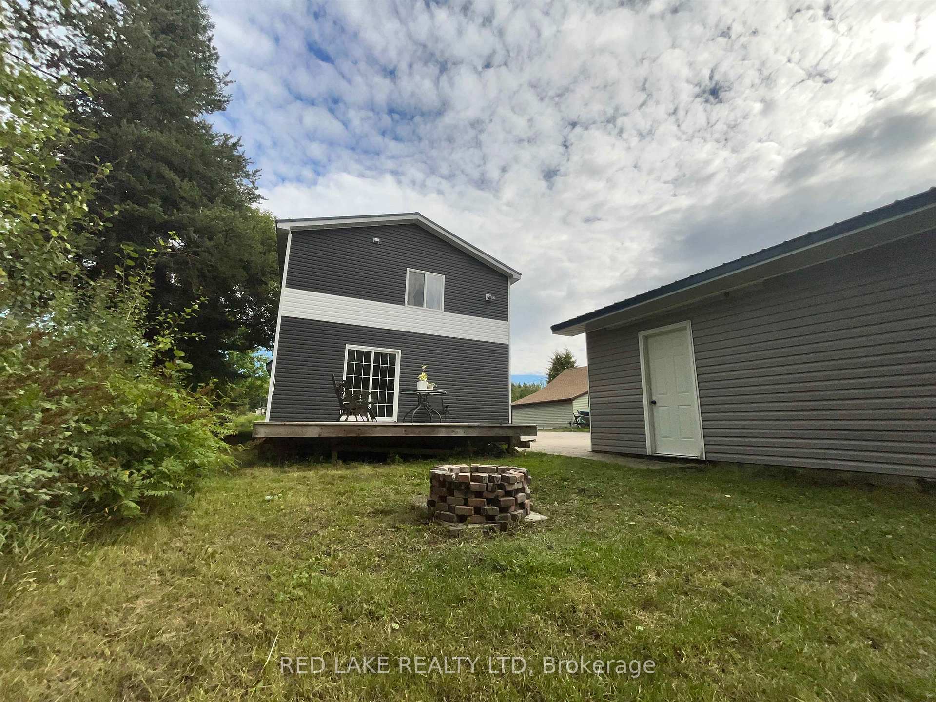 Photo 8 of 339 Howey Street, Red Lake — HOMEH