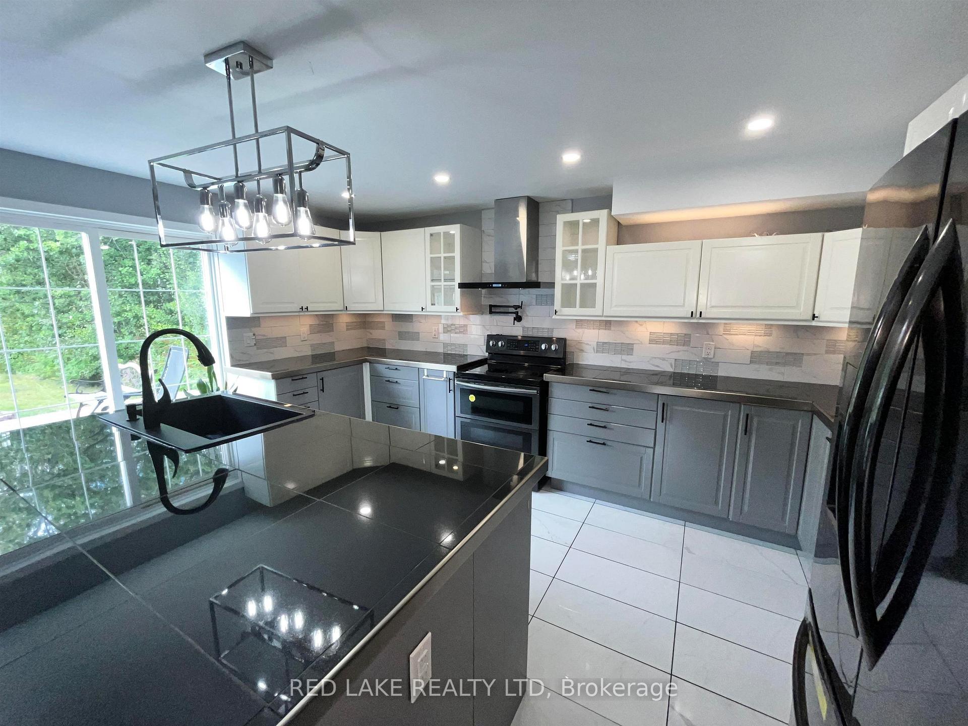 Photo 13 of 339 Howey Street, Red Lake — HOMEH
