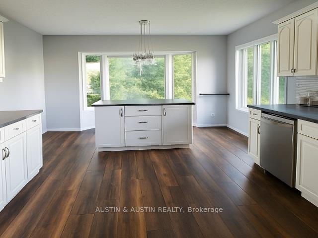 Photo 11 of 233 Harris Crescent, Dryden, Thunder Lake — HOMEH