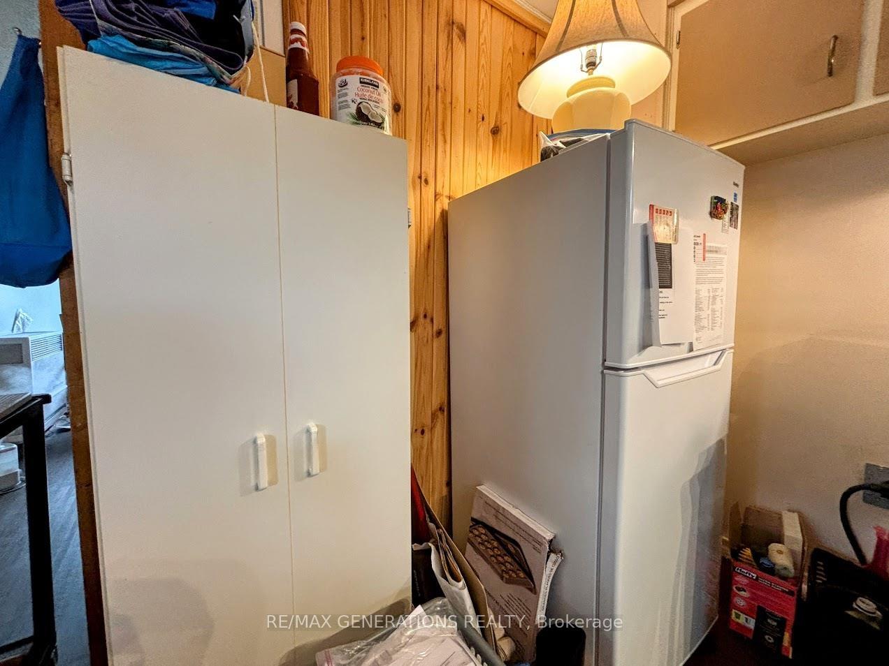 Photo 13 of 32 Howe Street, Marathon — HOMEH