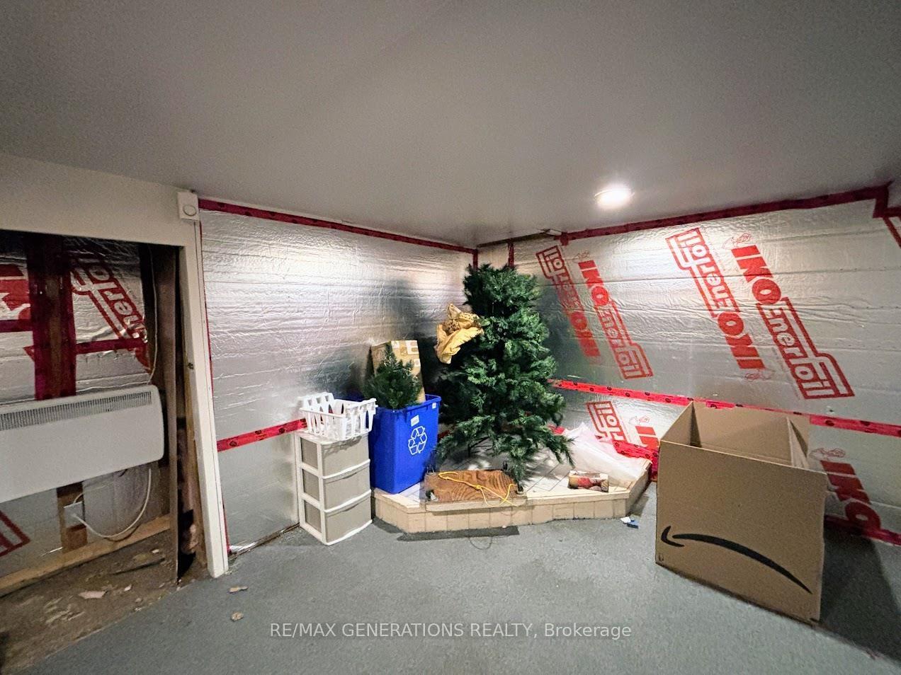 Photo 17 of 32 Howe Street, Marathon — HOMEH