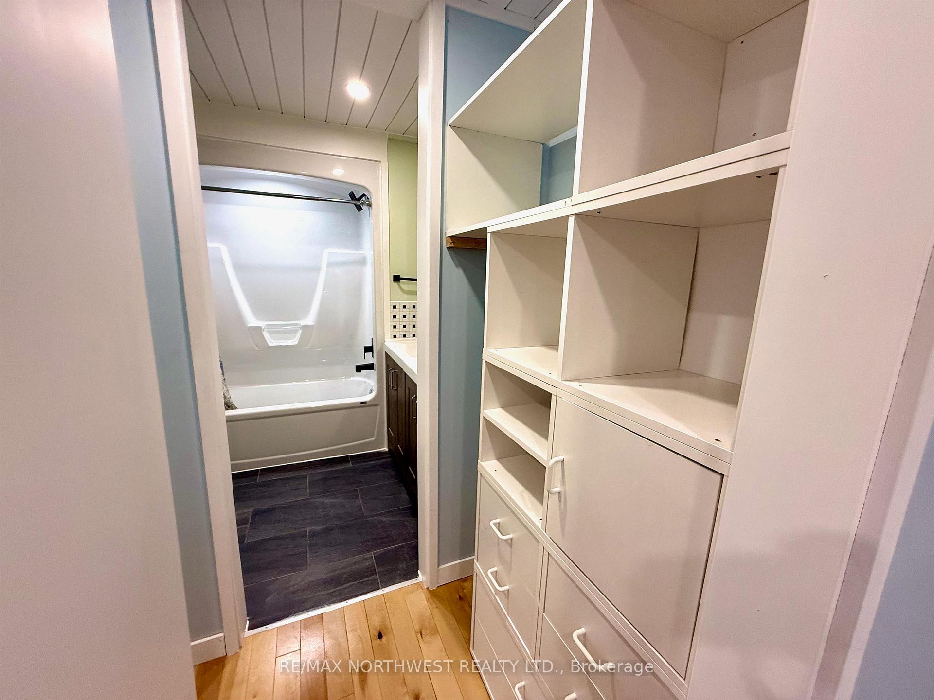 Photo 17 of 216 Wharf Street, Kenora, Keewatin — HOMEH