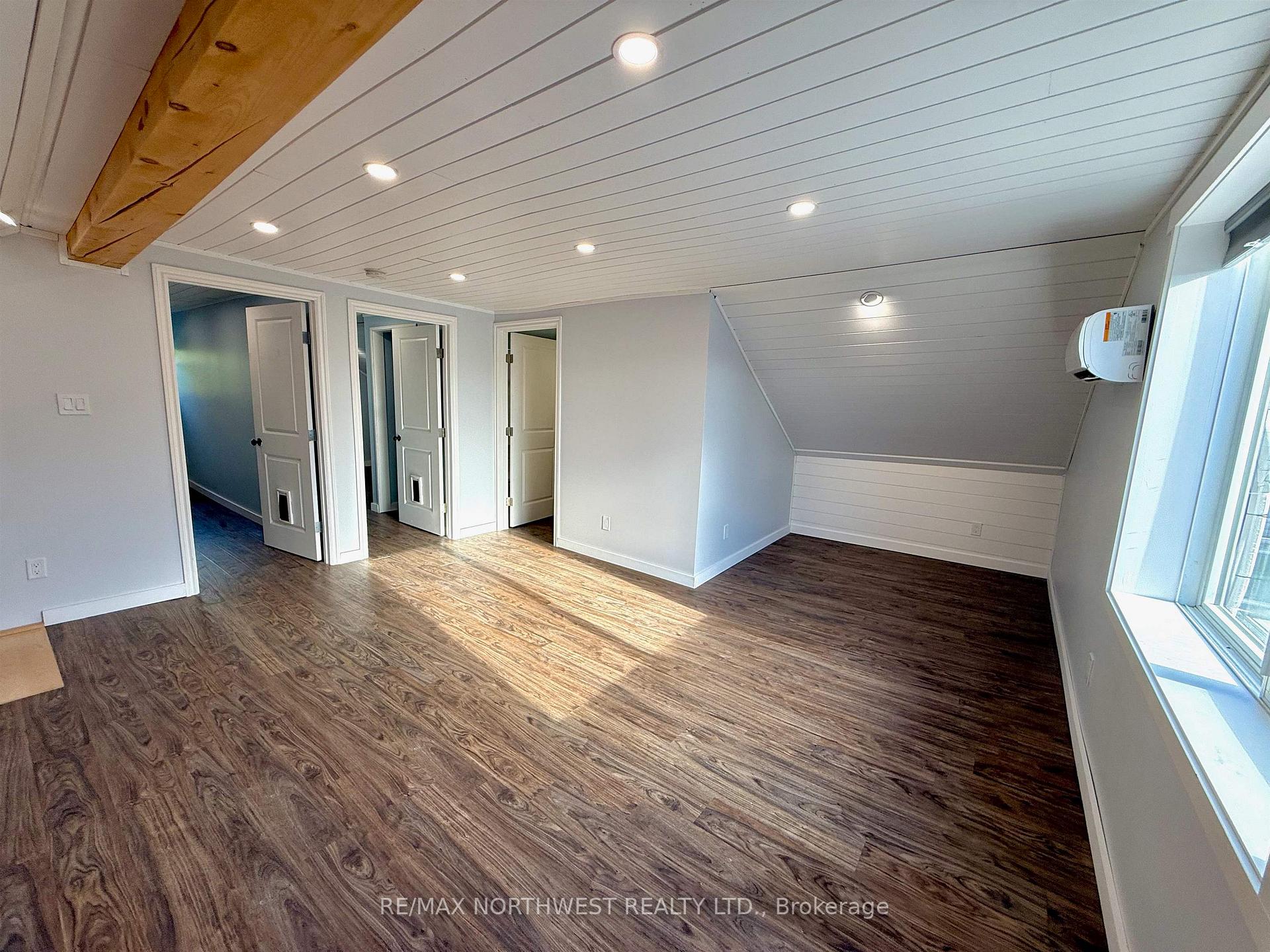 Photo 21 of 216 Wharf Street, Kenora, Keewatin — HOMEH