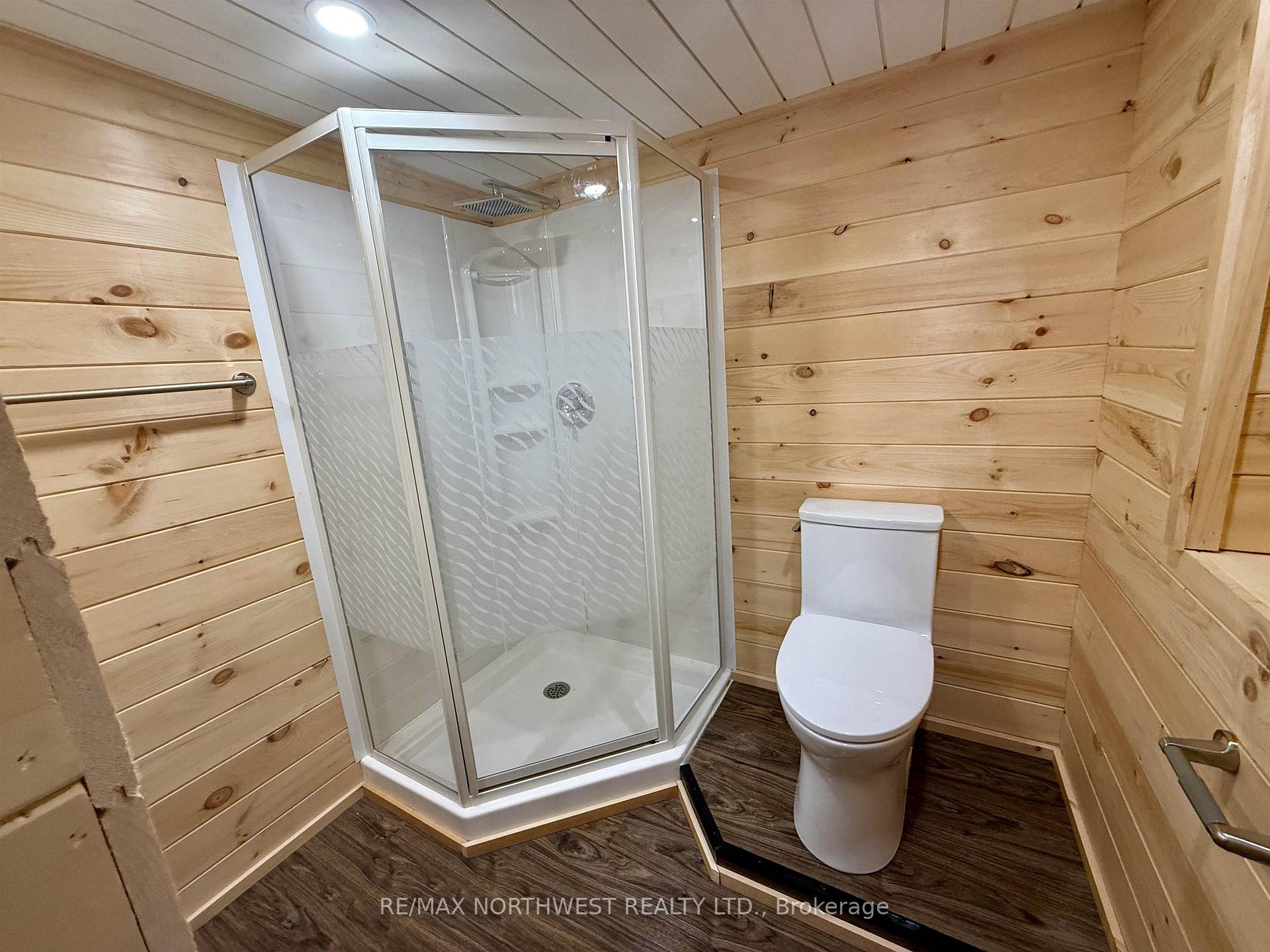 Photo 31 of 216 Wharf Street, Kenora, Keewatin — HOMEH
