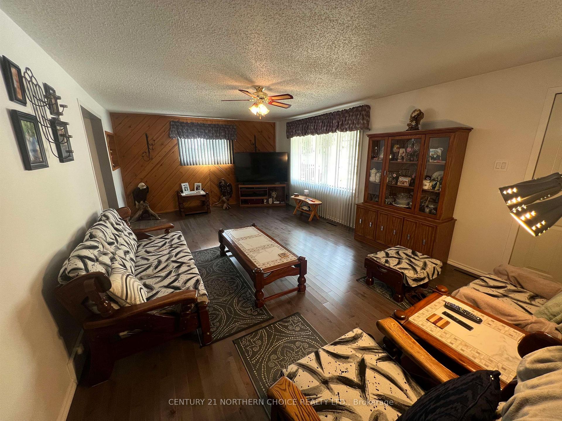 Photo 6 of 109 Houghton Road, Kenora, Amethyst — HOMEH