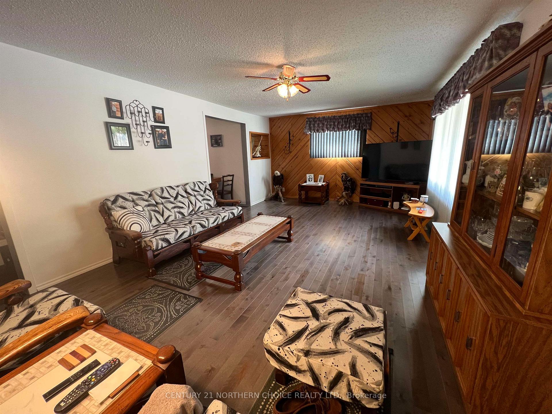 Photo 7 of 109 Houghton Road, Kenora, Amethyst — HOMEH