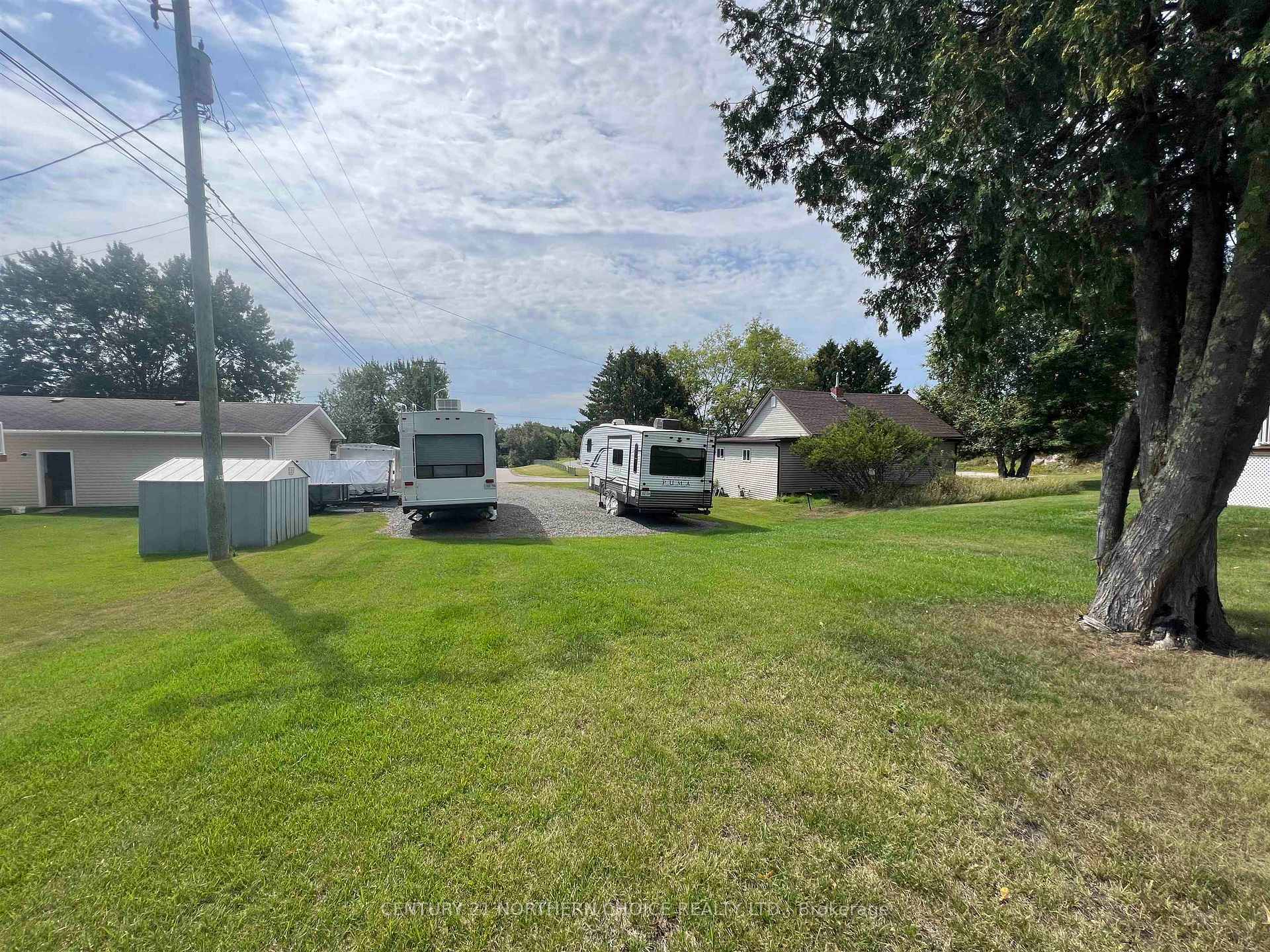 Photo 39 of 109 Houghton Road, Kenora, Amethyst — HOMEH