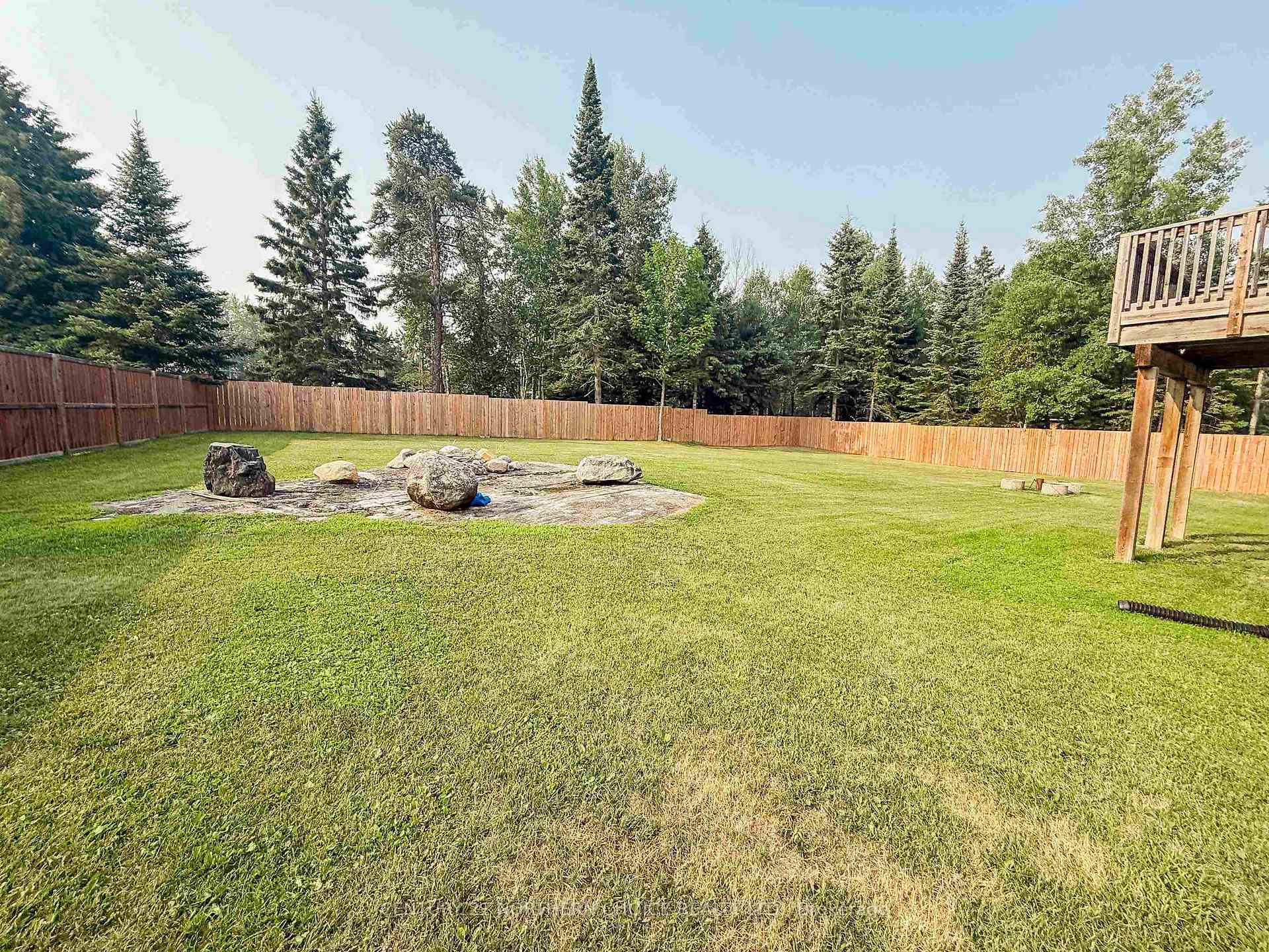 Photo 4 of 13 Bunny Street, Kenora, Donkirk Heights — HOMEH
