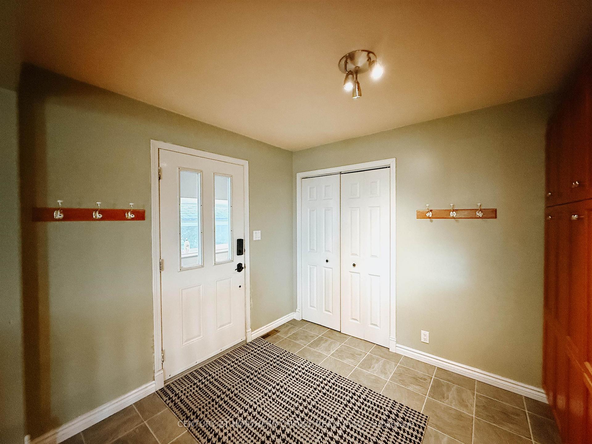 Photo 10 of 13 Bunny Street, Kenora, Donkirk Heights — HOMEH