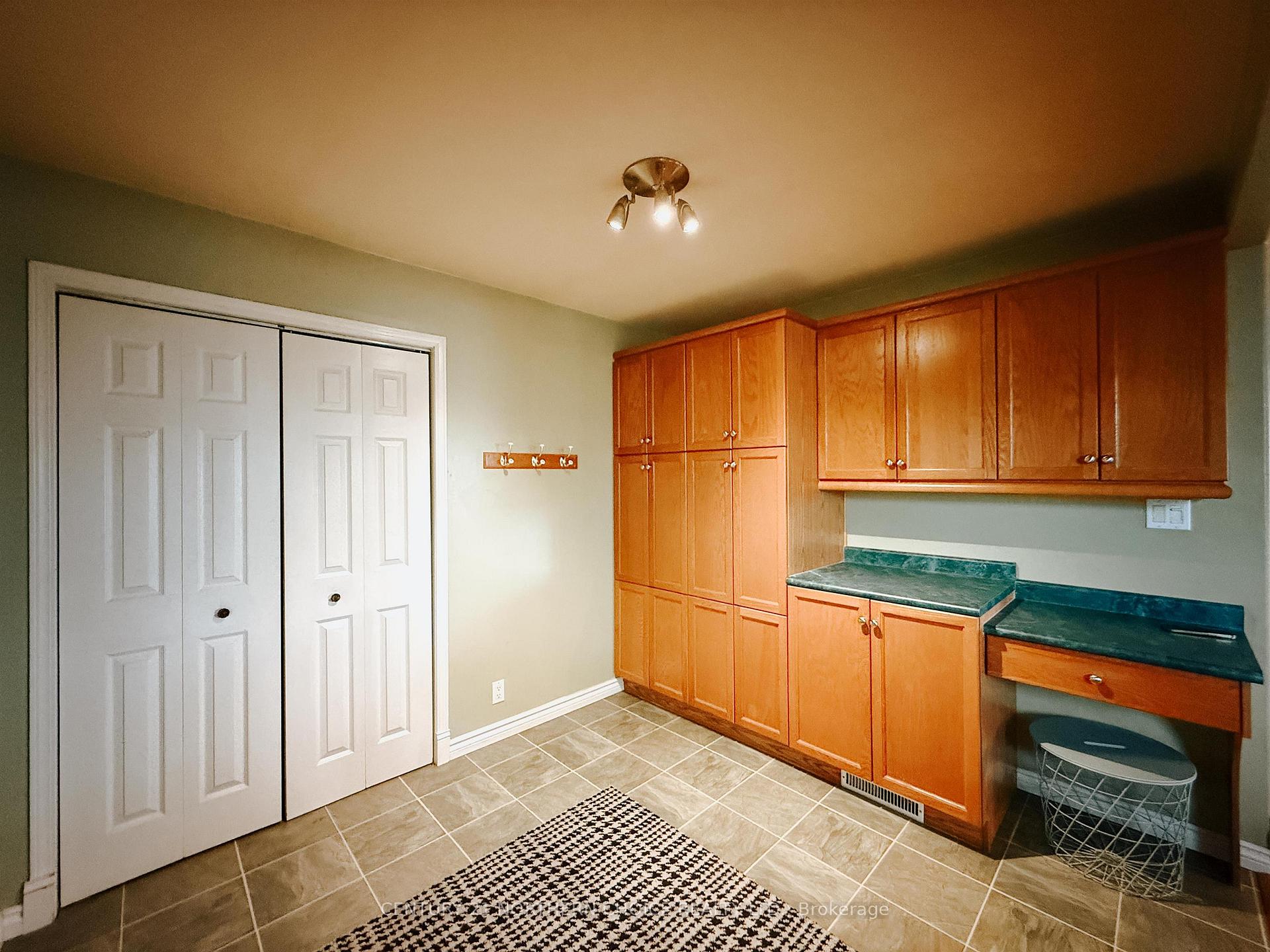 Photo 12 of 13 Bunny Street, Kenora, Donkirk Heights — HOMEH