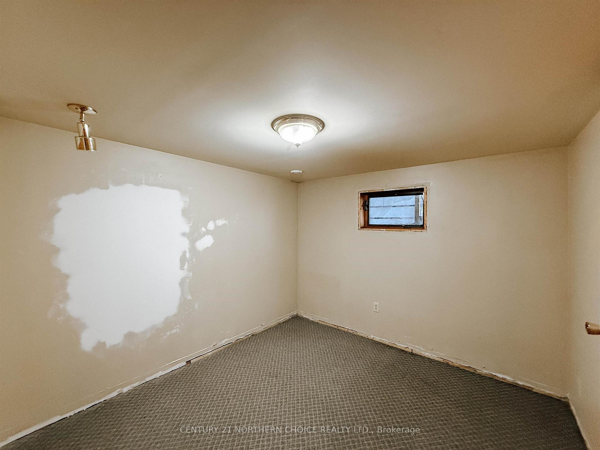 Photo 35 of 13 Bunny Street, Kenora, Donkirk Heights — HOMEH