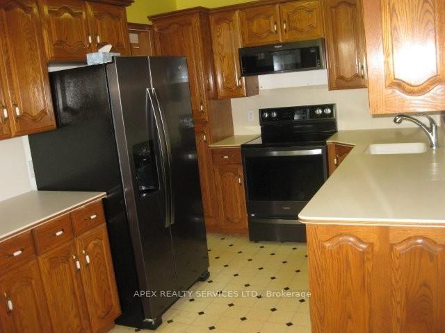 Photo 5 of 807 Third Street East, Fort Frances — HOMEH