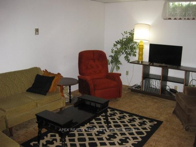 Photo 12 of 807 Third Street East, Fort Frances — HOMEH