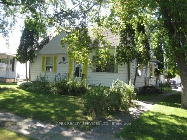Photo 24 of 807 Third Street East, Fort Frances — HOMEH