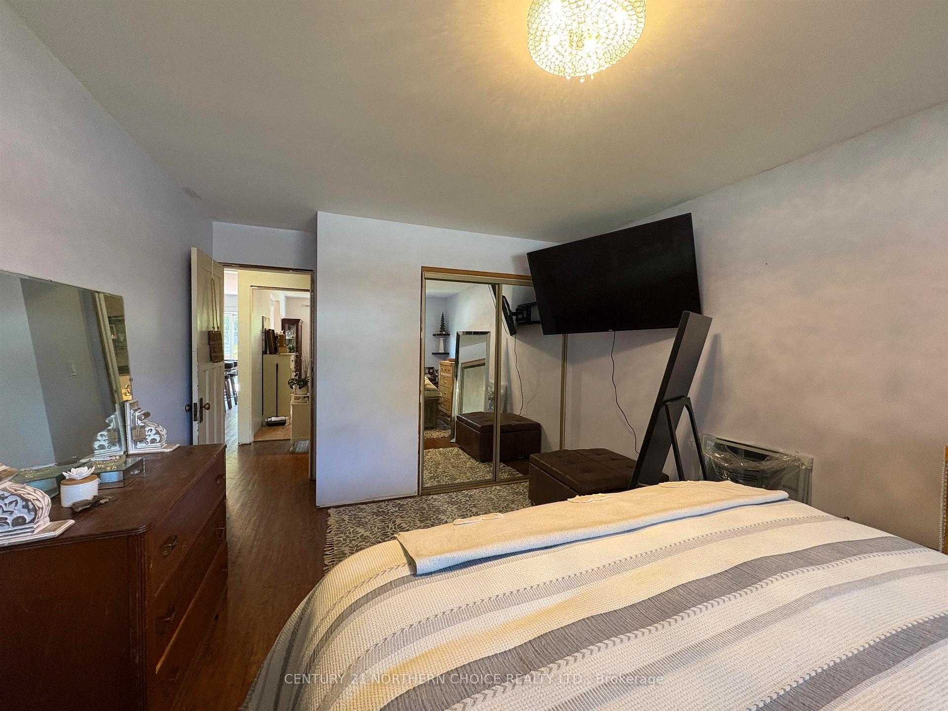 Photo 15 of 385 Daniel Avenue, Fort Frances — HOMEH