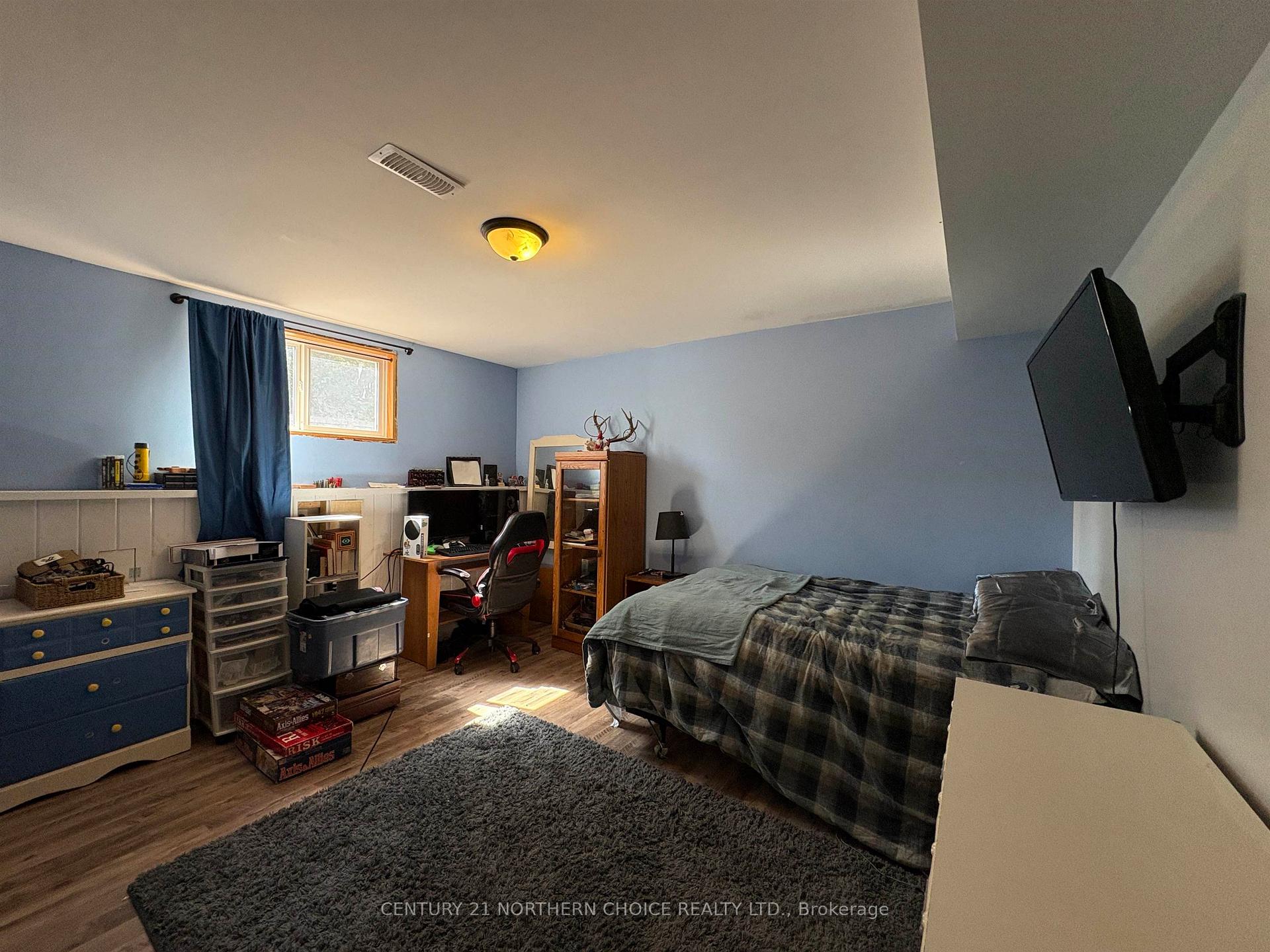 Photo 22 of 385 Daniel Avenue, Fort Frances — HOMEH