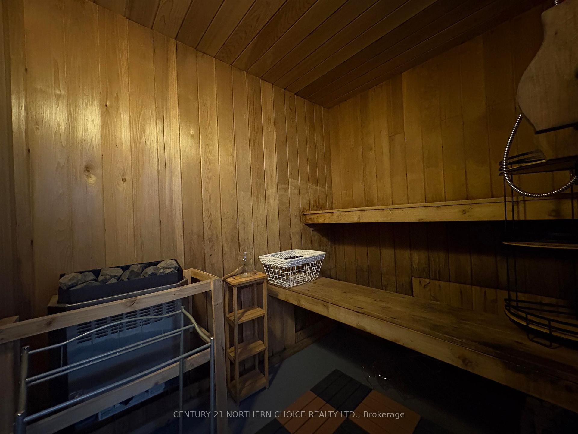 Photo 25 of 385 Daniel Avenue, Fort Frances — HOMEH