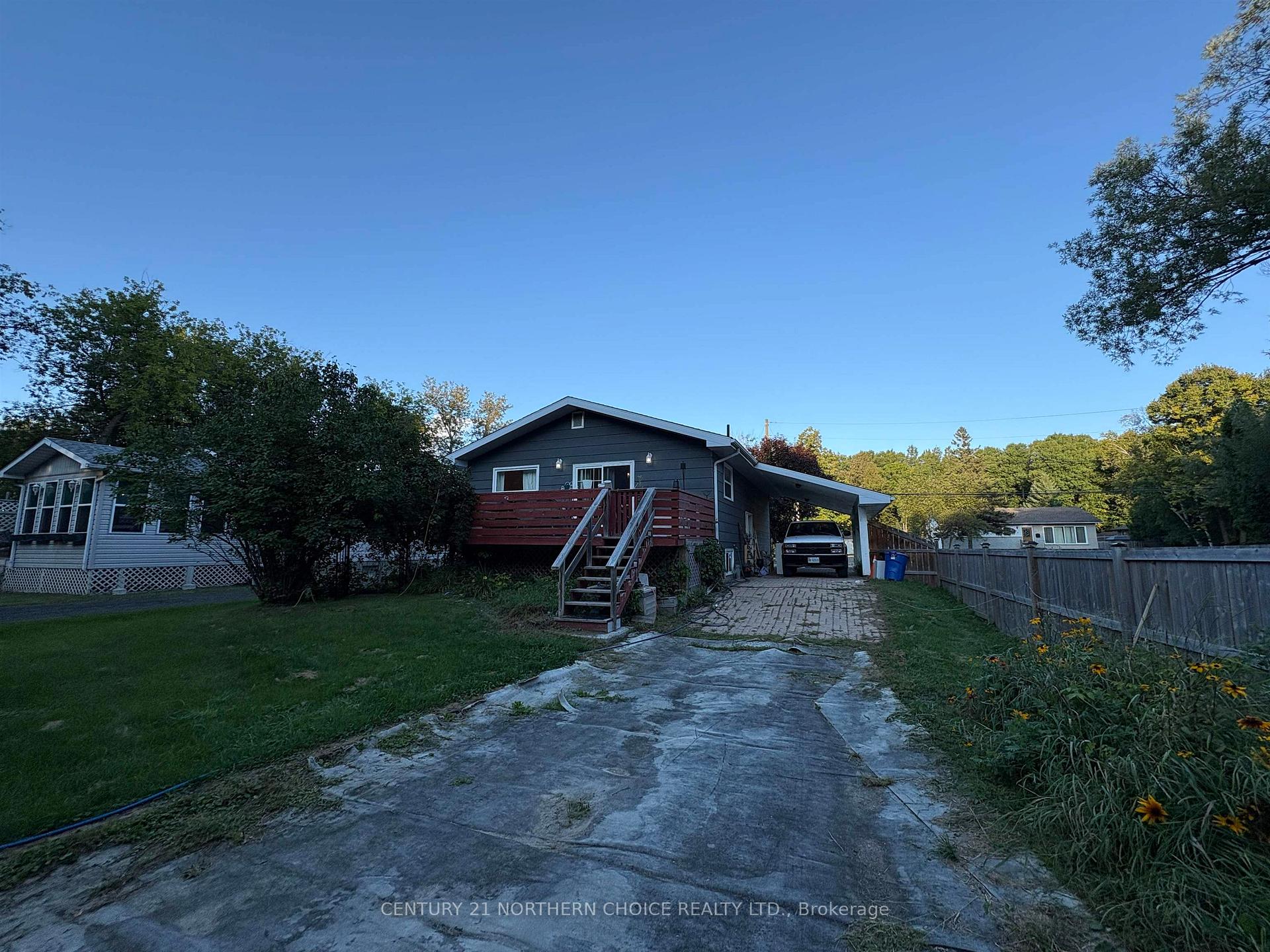 Photo 29 of 385 Daniel Avenue, Fort Frances — HOMEH