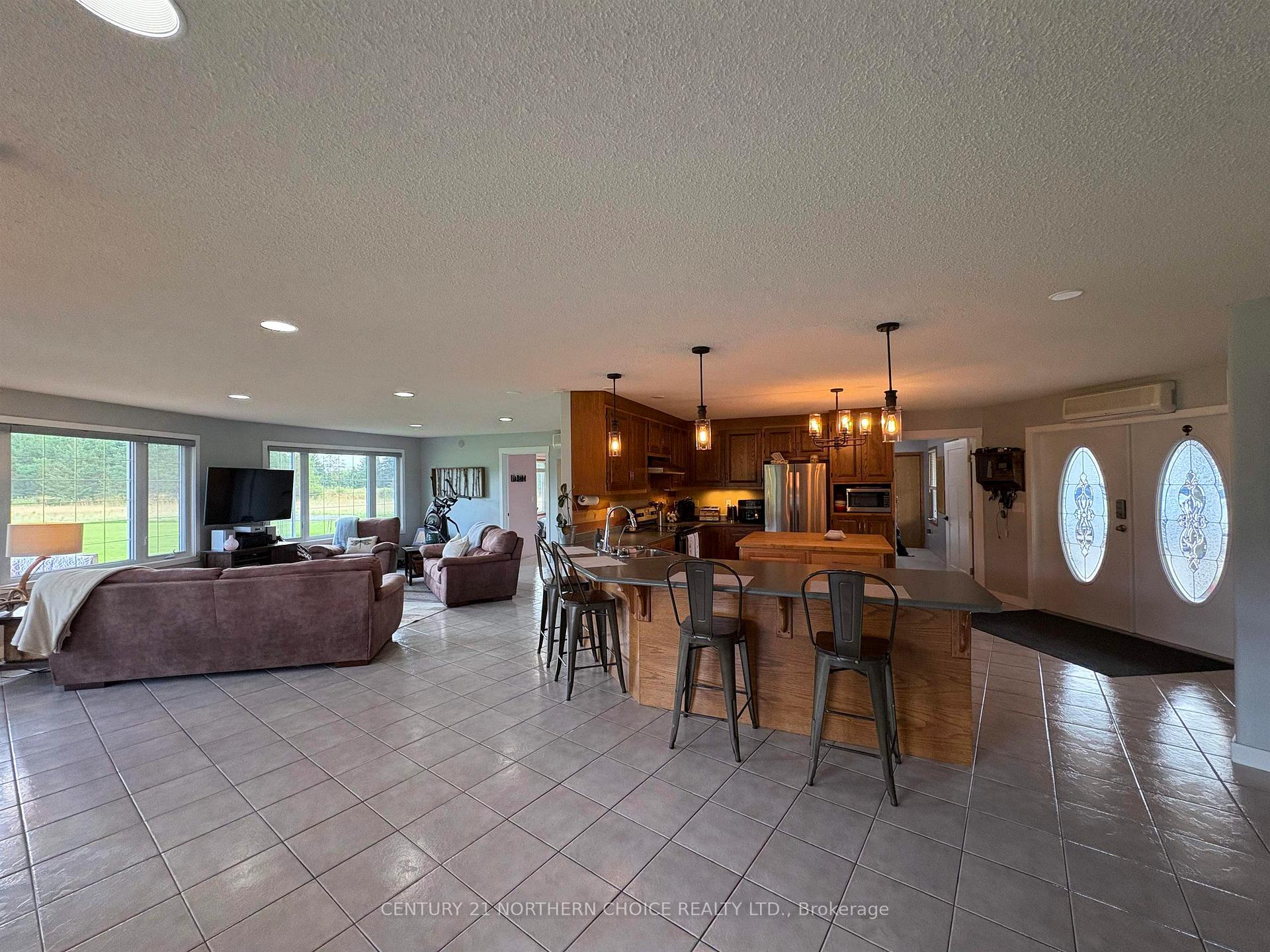Photo 7 of 2250 Mutz Road, La Vallee — HOMEH
