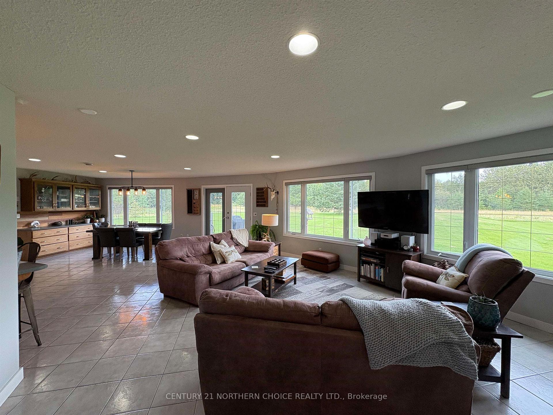 Photo 18 of 2250 Mutz Road, La Vallee — HOMEH