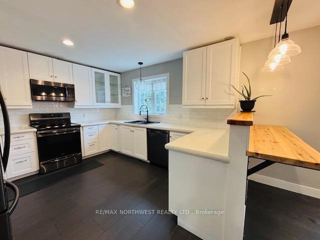 Photo 18 of 915 Eleventh Ave N, Kenora, Evergreen — HOMEH